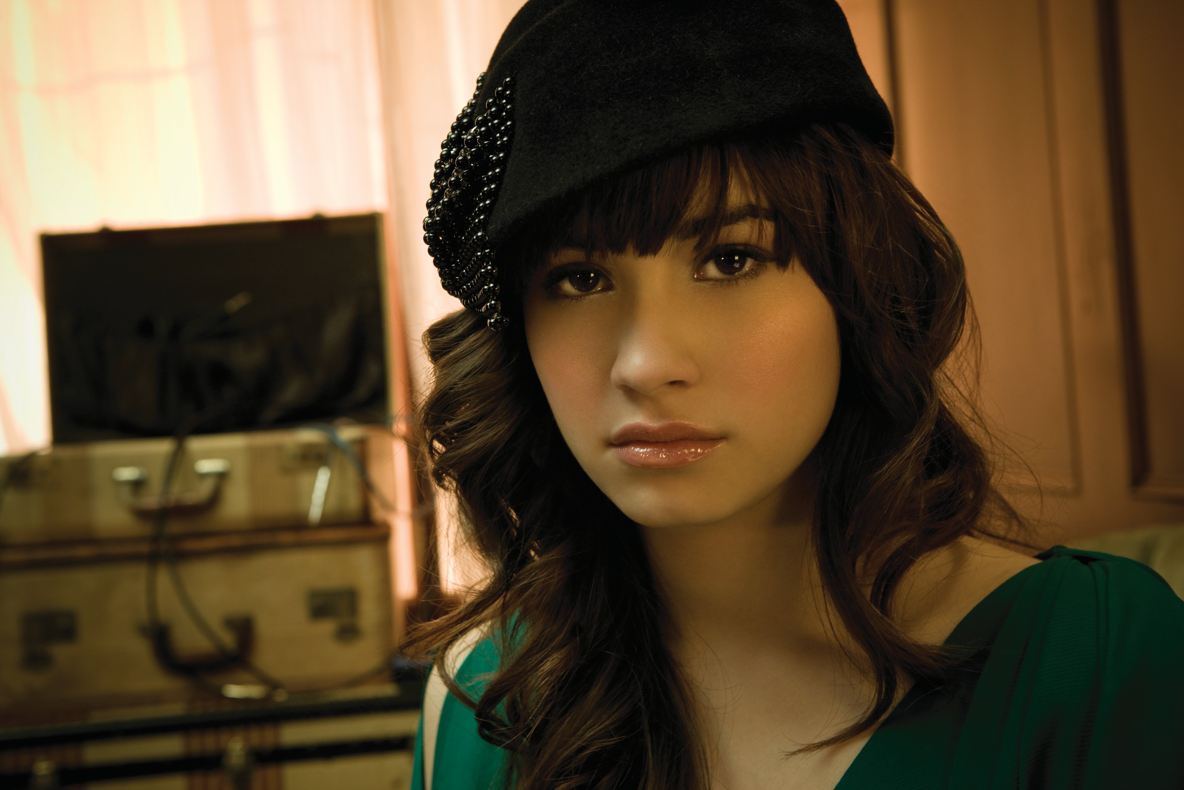 Demi Lovato wearing a black hat HD Wallpaper