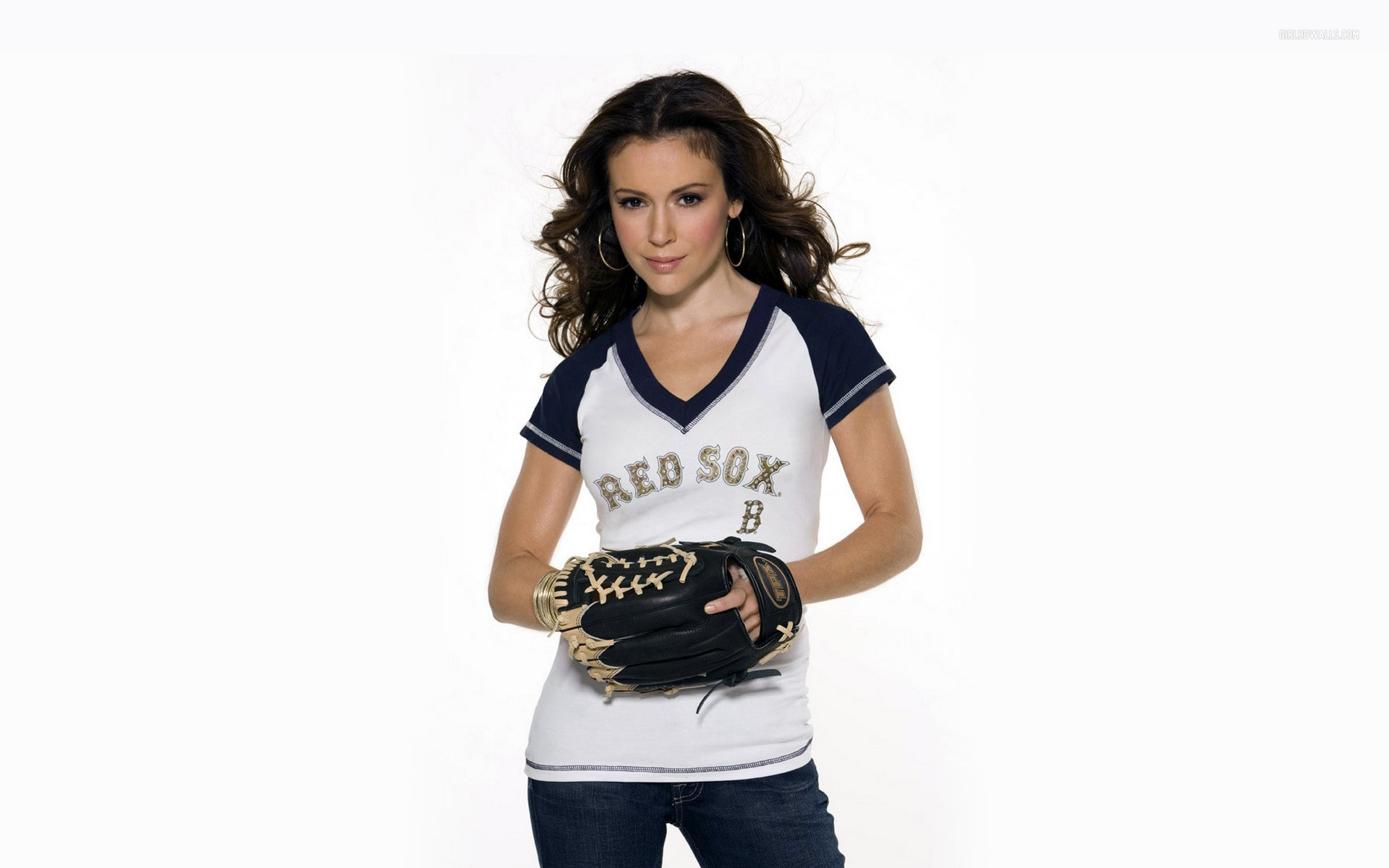 Alyssa Milano wearing a Red Sox shirt and baseball glove HD Wallpaper
