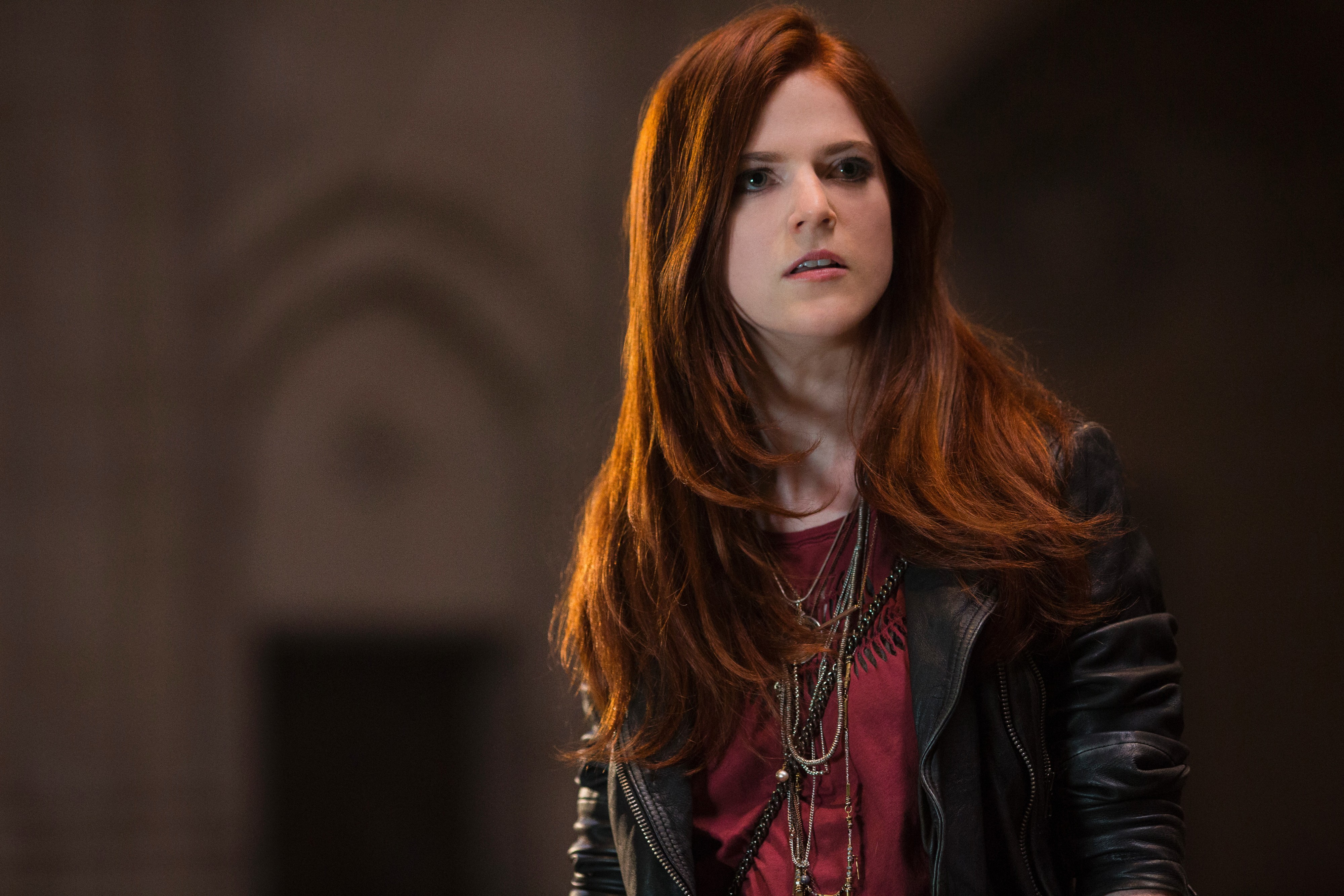 Rose Leslie HD Wallpaper