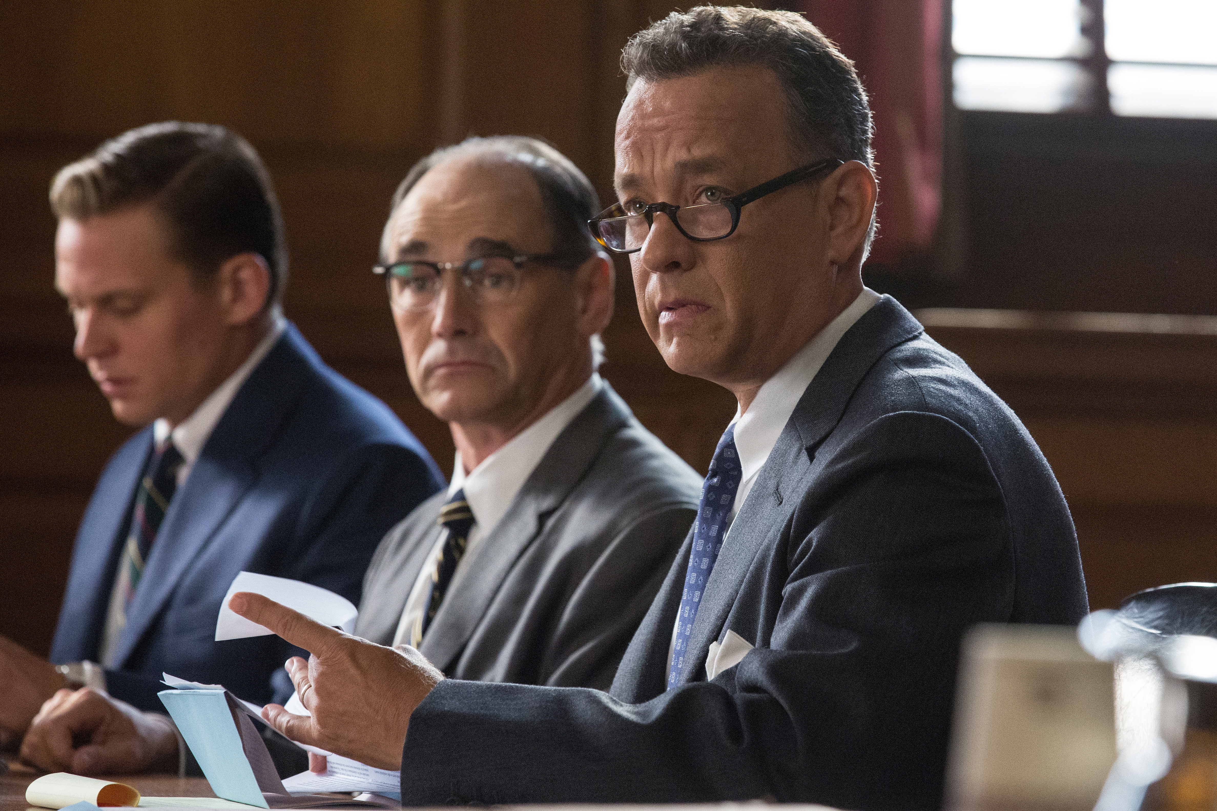 Tom Hanks and men in suits in courtroom HD Wallpaper