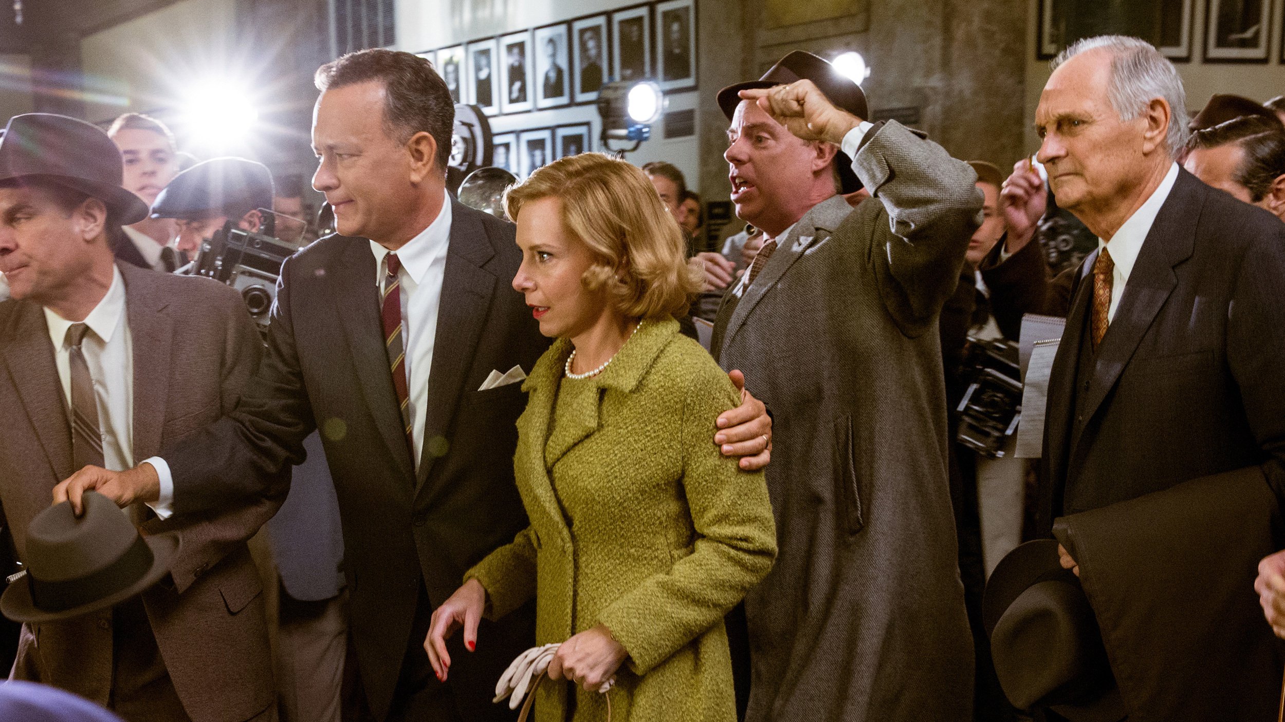Tom Hanks in a crowd with reporters HD Wallpaper