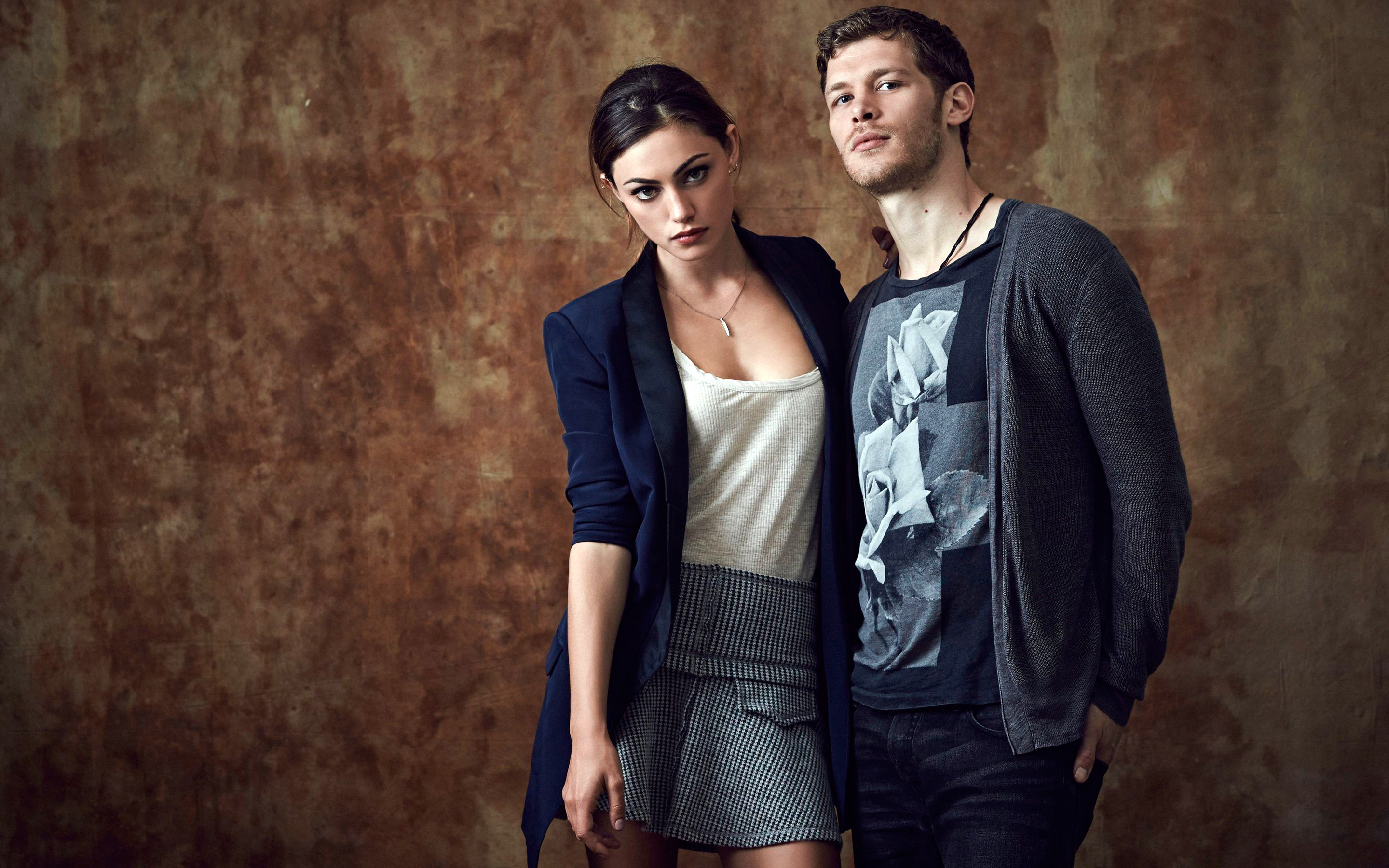 Phoebe Tonkin and Joseph Morgan HD Wallpaper