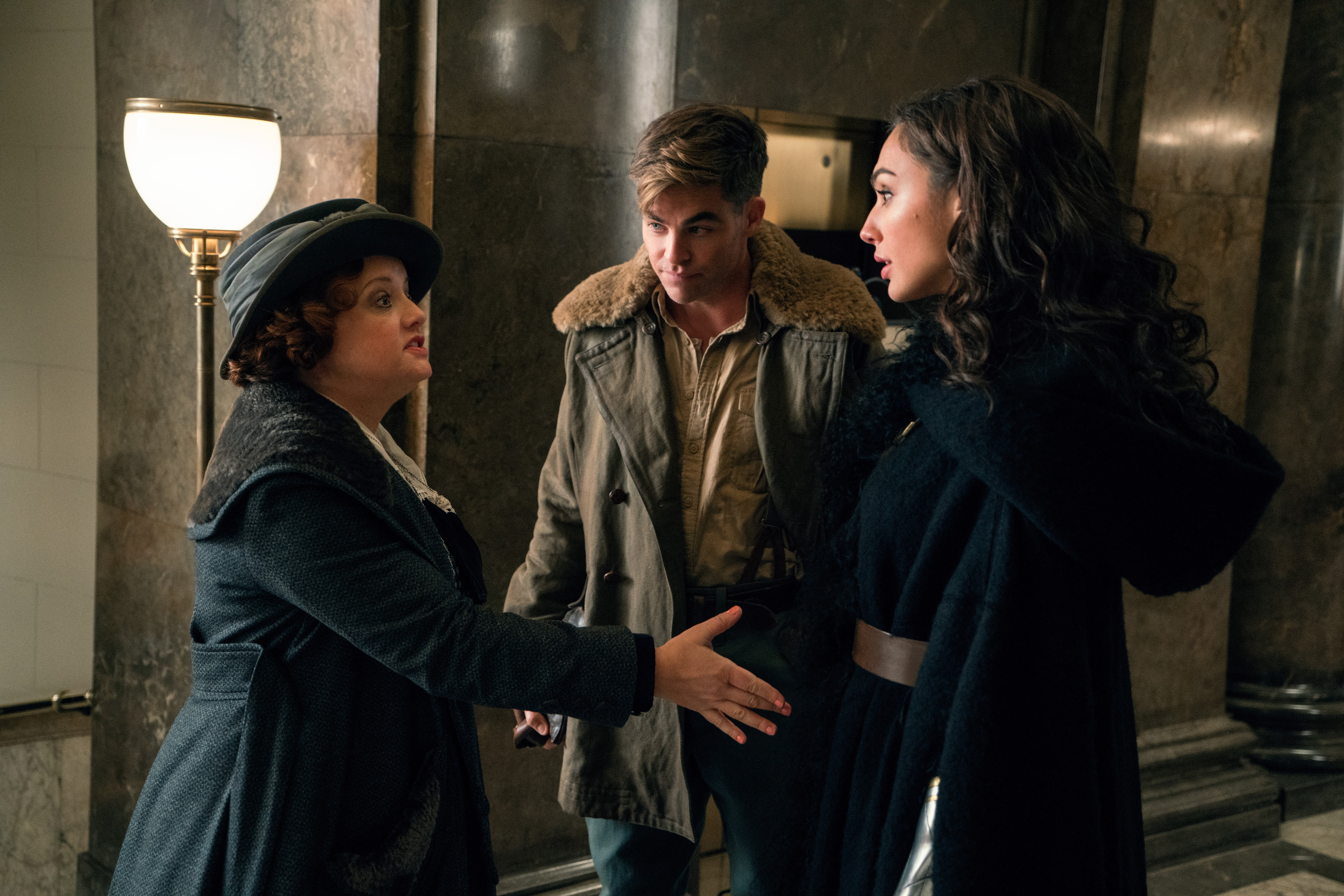 Wonder Woman and Steve Trevor with Etta Candy HD Wallpaper