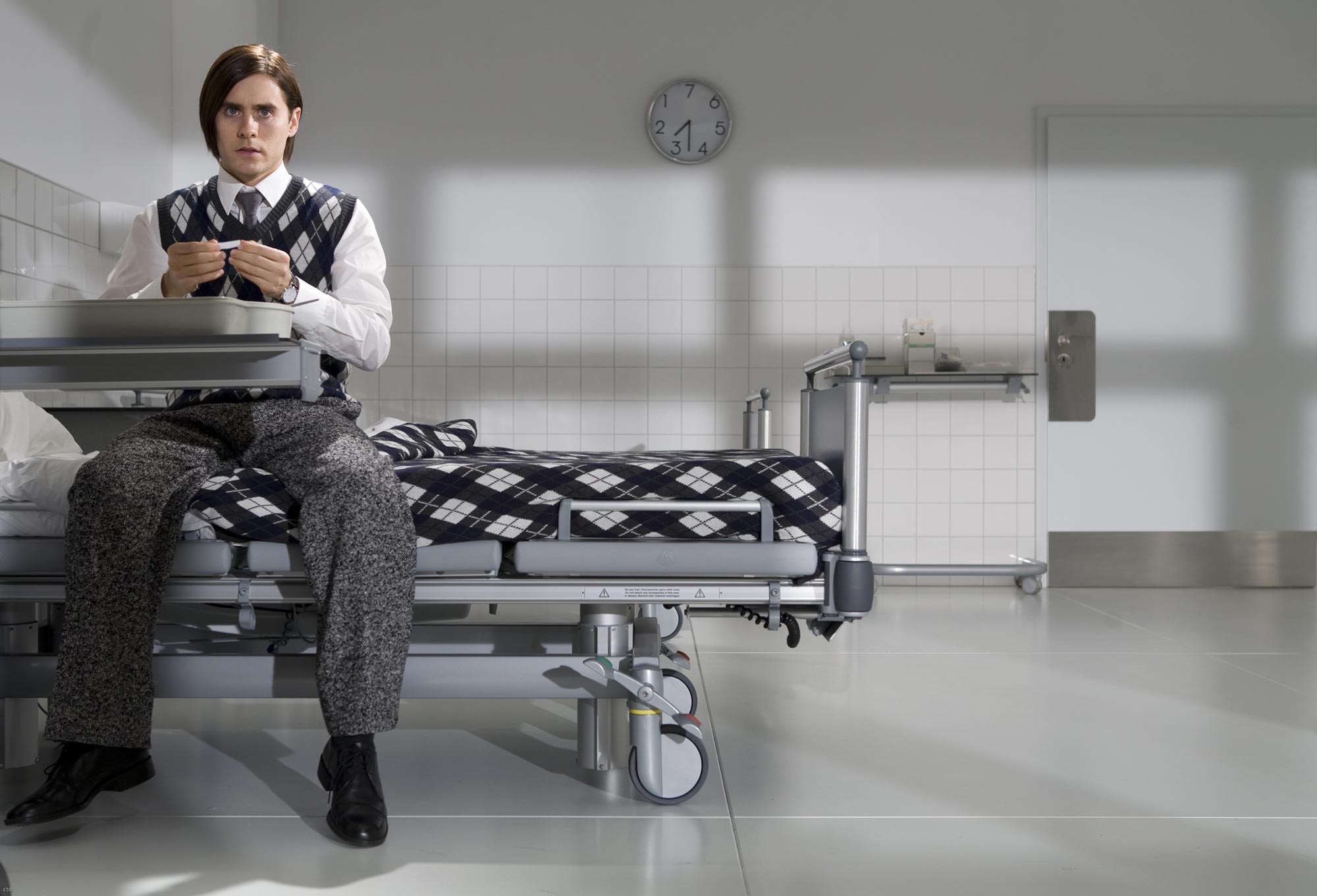 Jared Leto in a hospital room HD Wallpaper