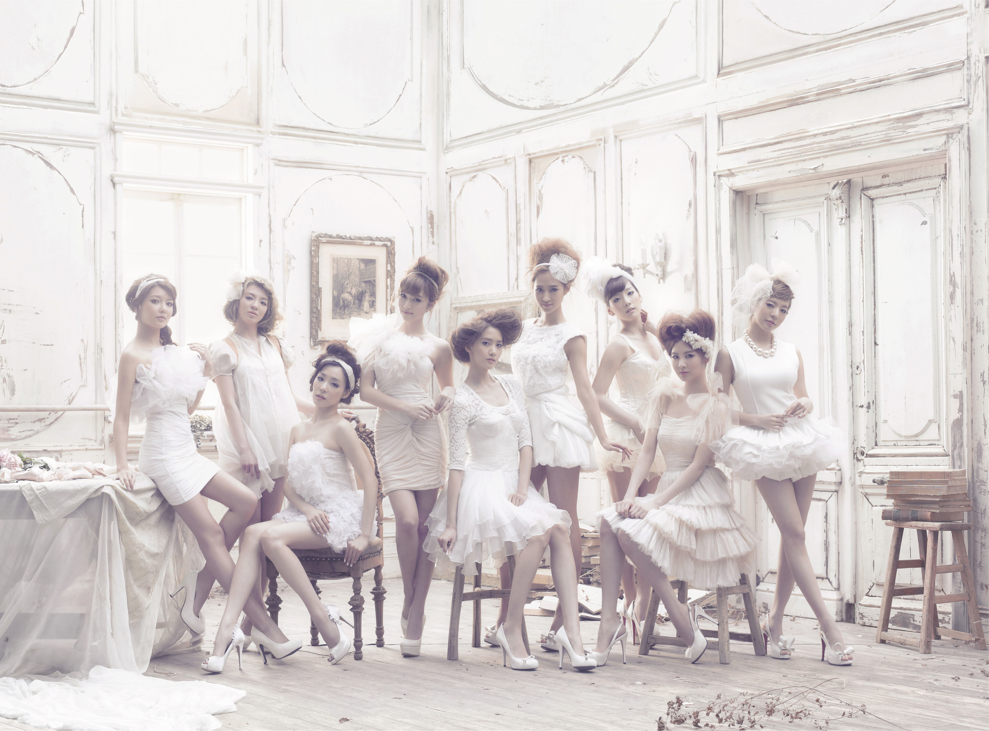 Girls Generation in white dresses HD Wallpaper