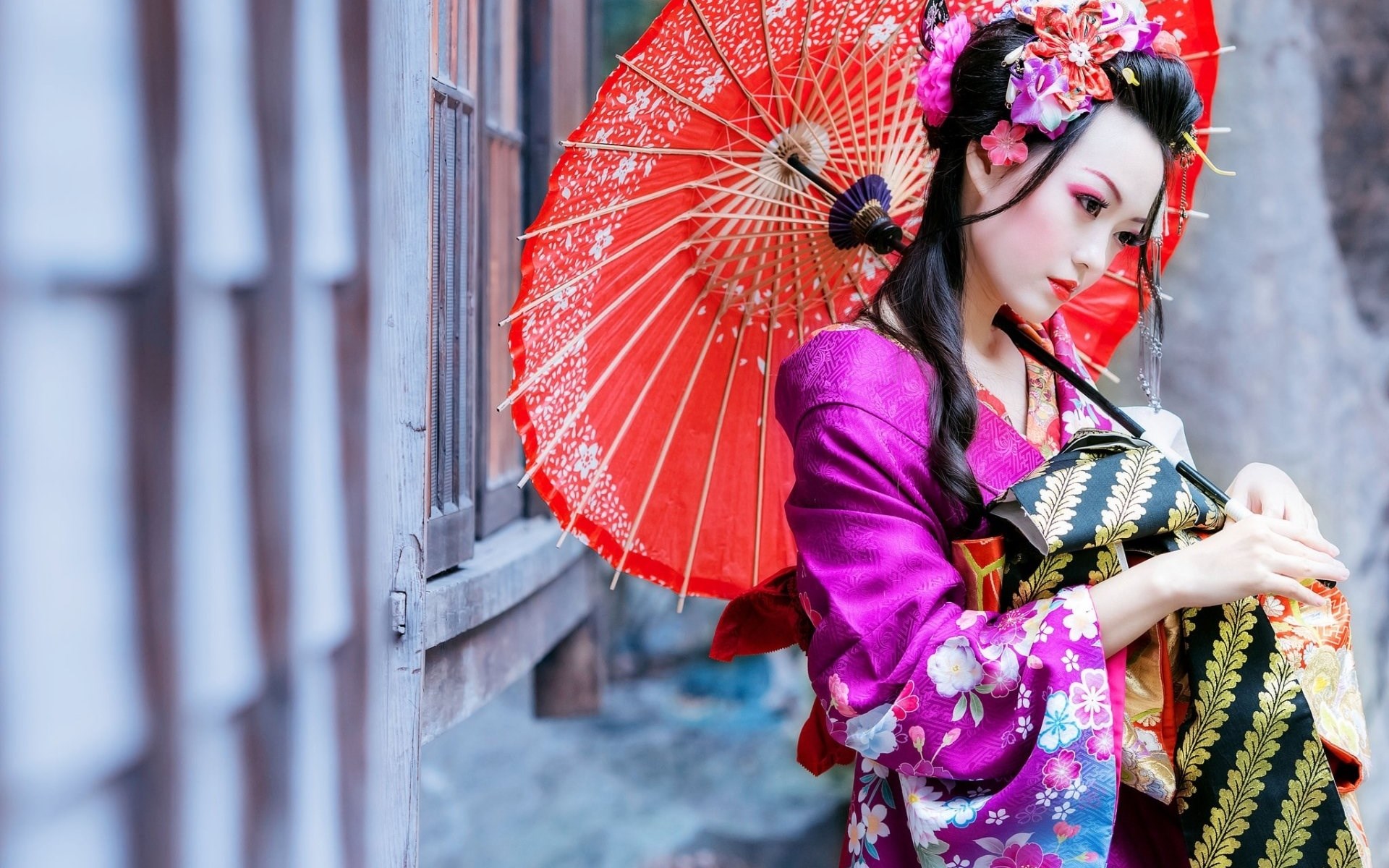 Geisha with red umbrella and kimono HD Wallpaper