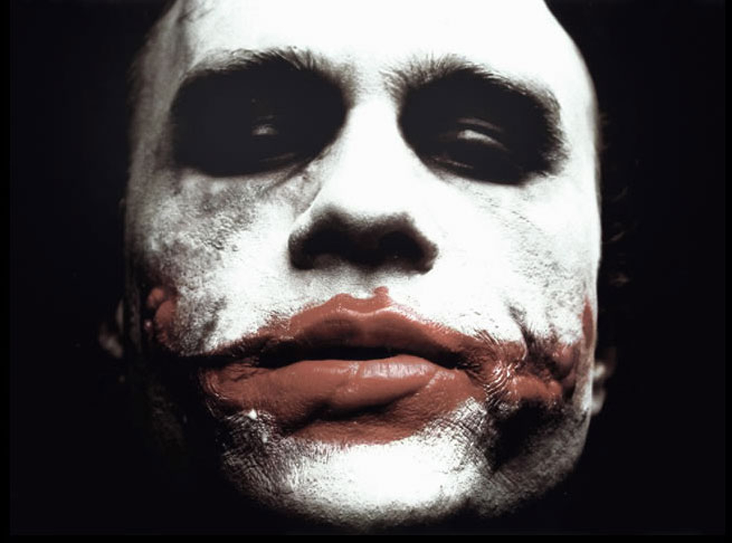 Heath Ledger as the Joker HD Wallpaper