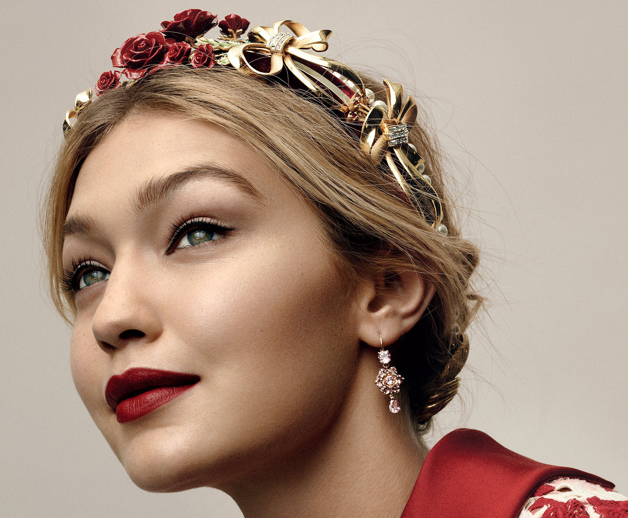 Gigi Hadid wearing a floral and bow headband HD Wallpaper