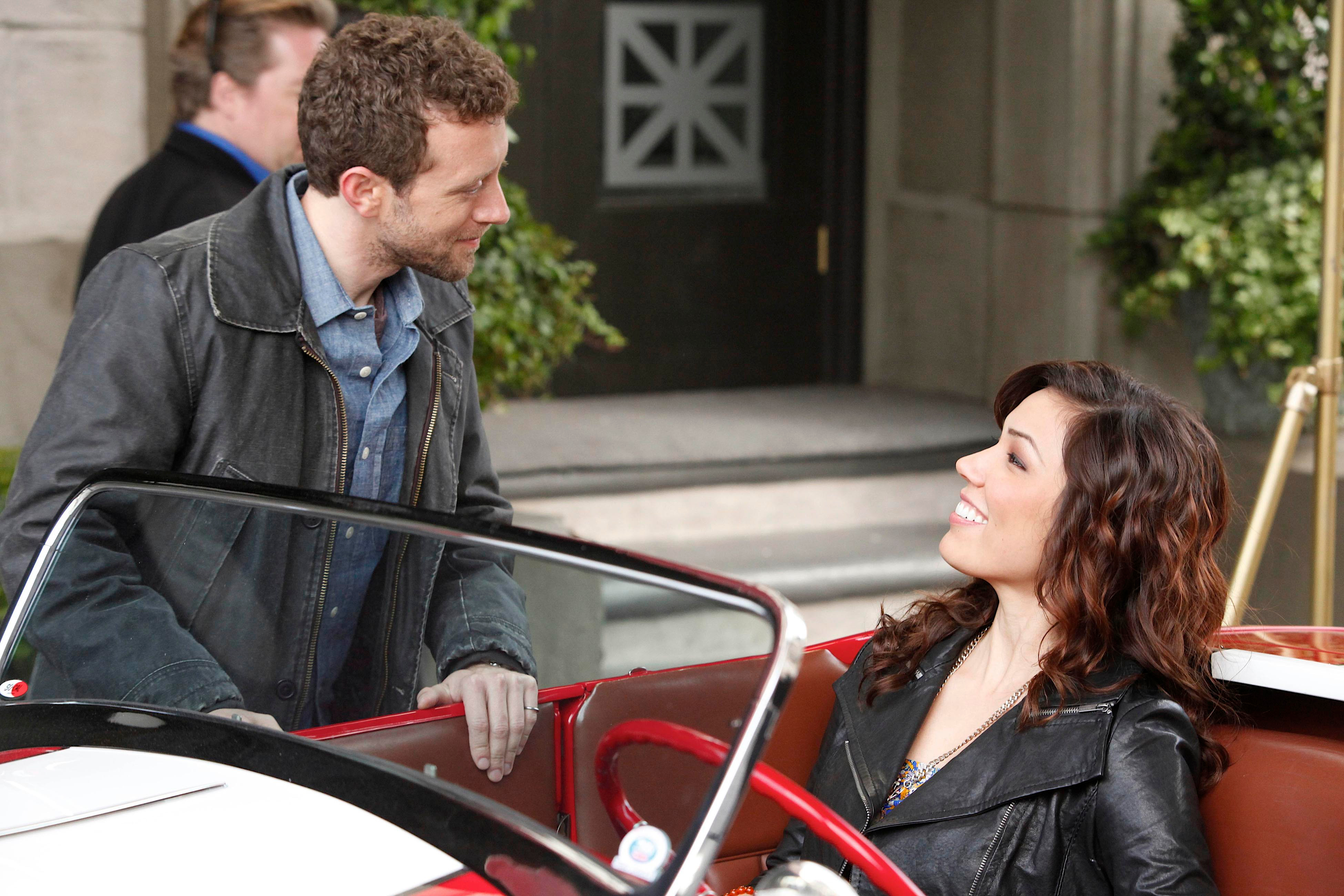T. J. Thyne in a car HD Wallpaper