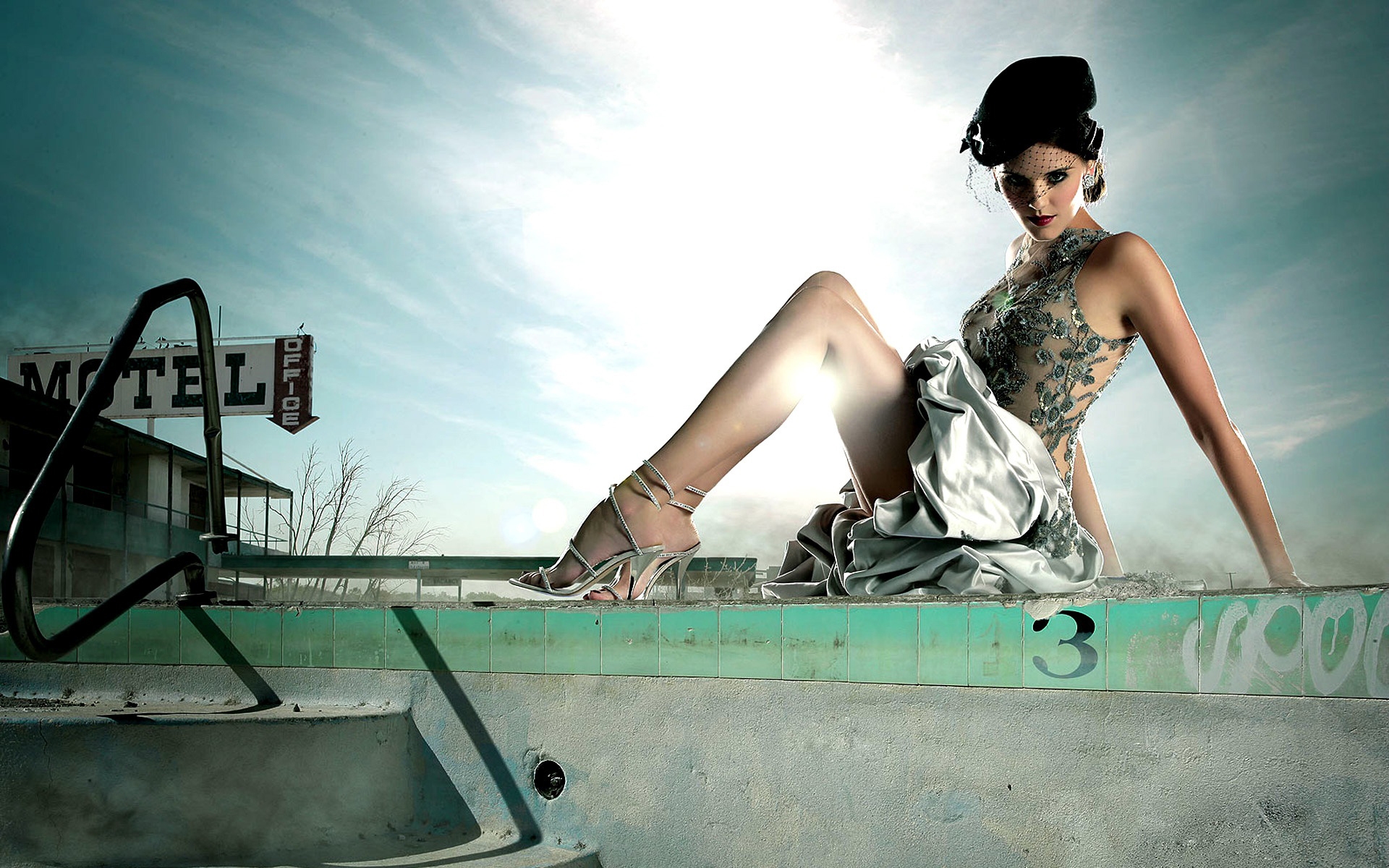Maggie Grace by the abandoned motel pool HD Wallpaper