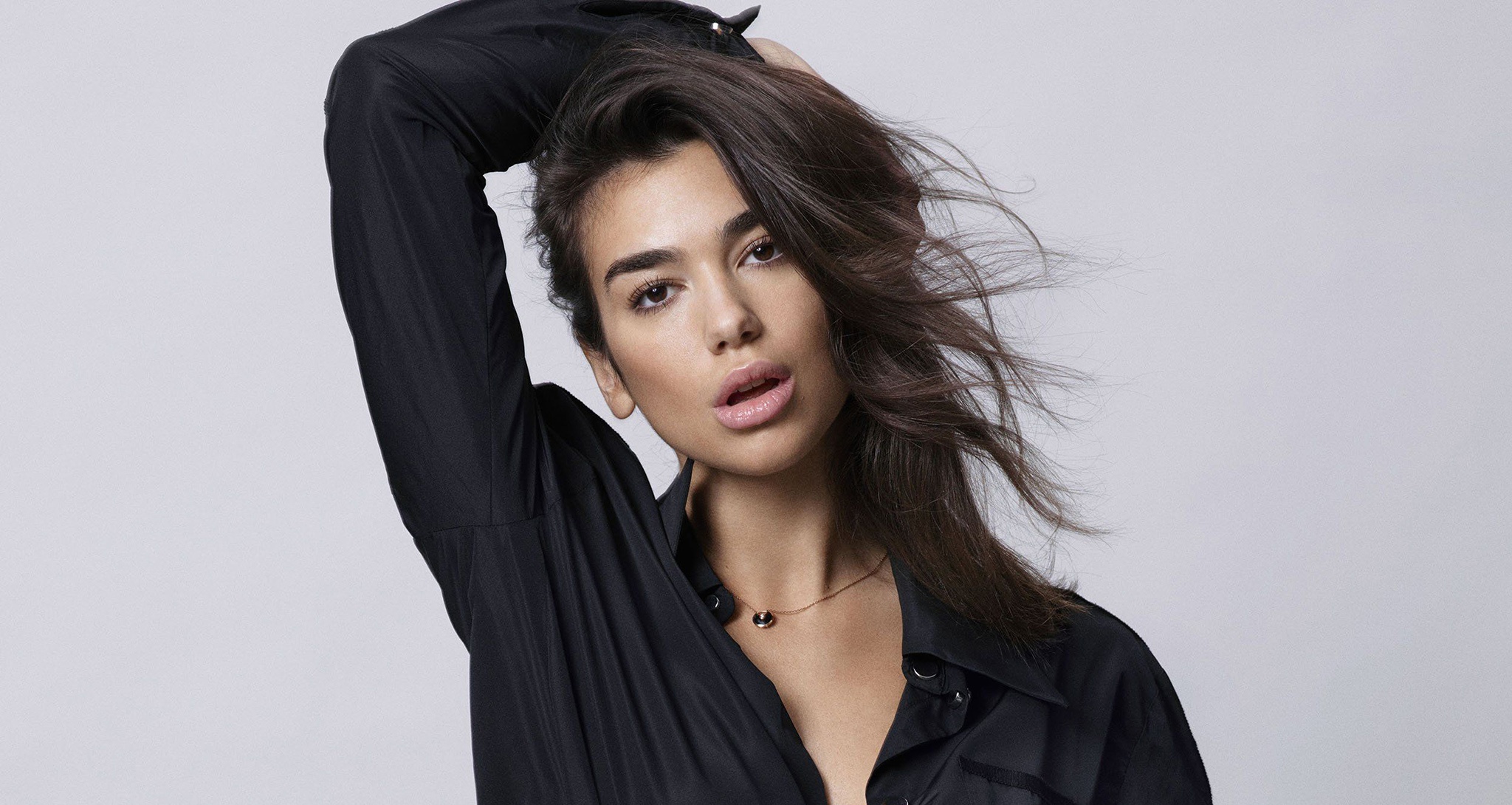Dua Lipa HD Wallpaper