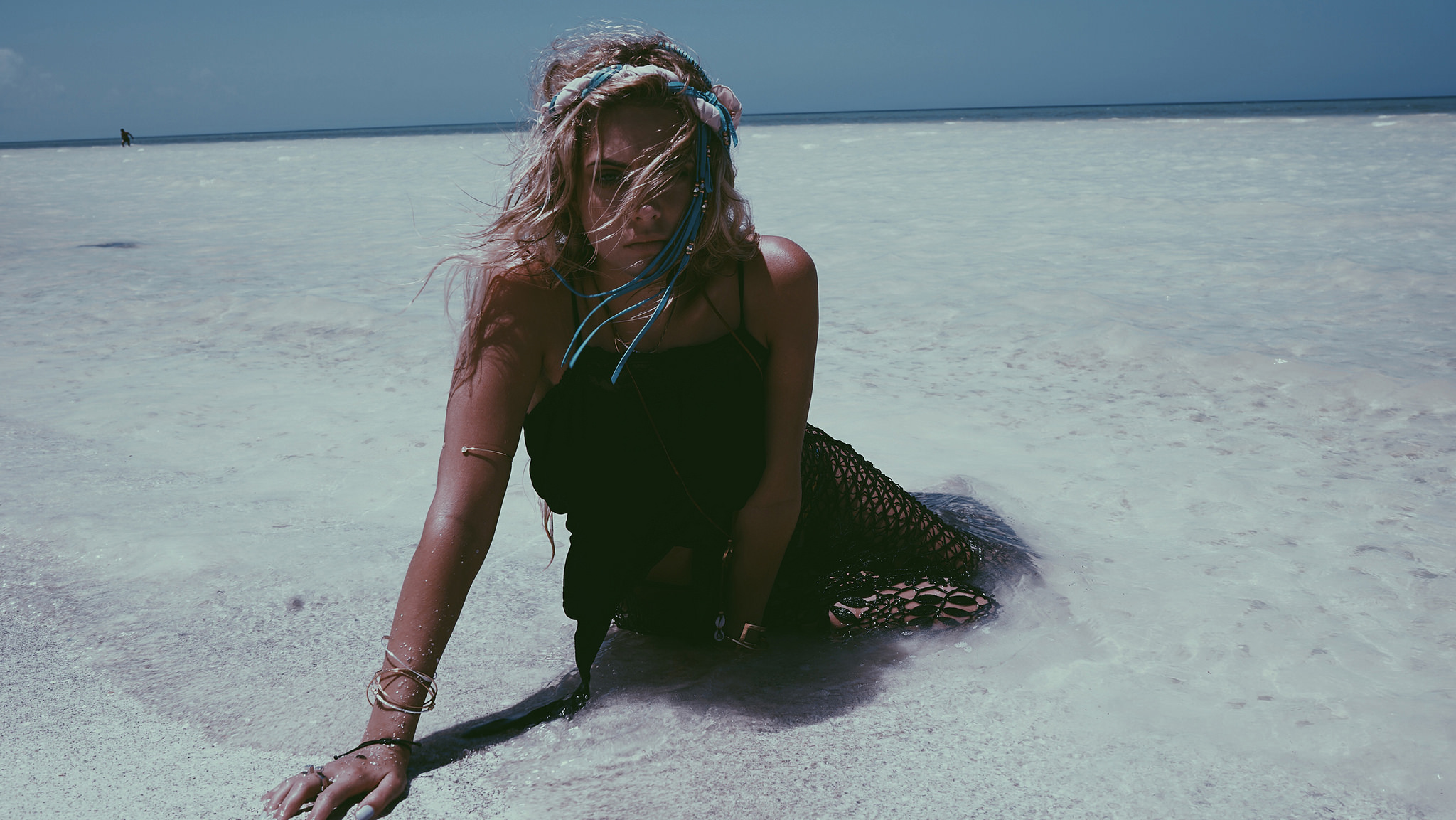 Ashley Benson on a shallow beach HD Wallpaper