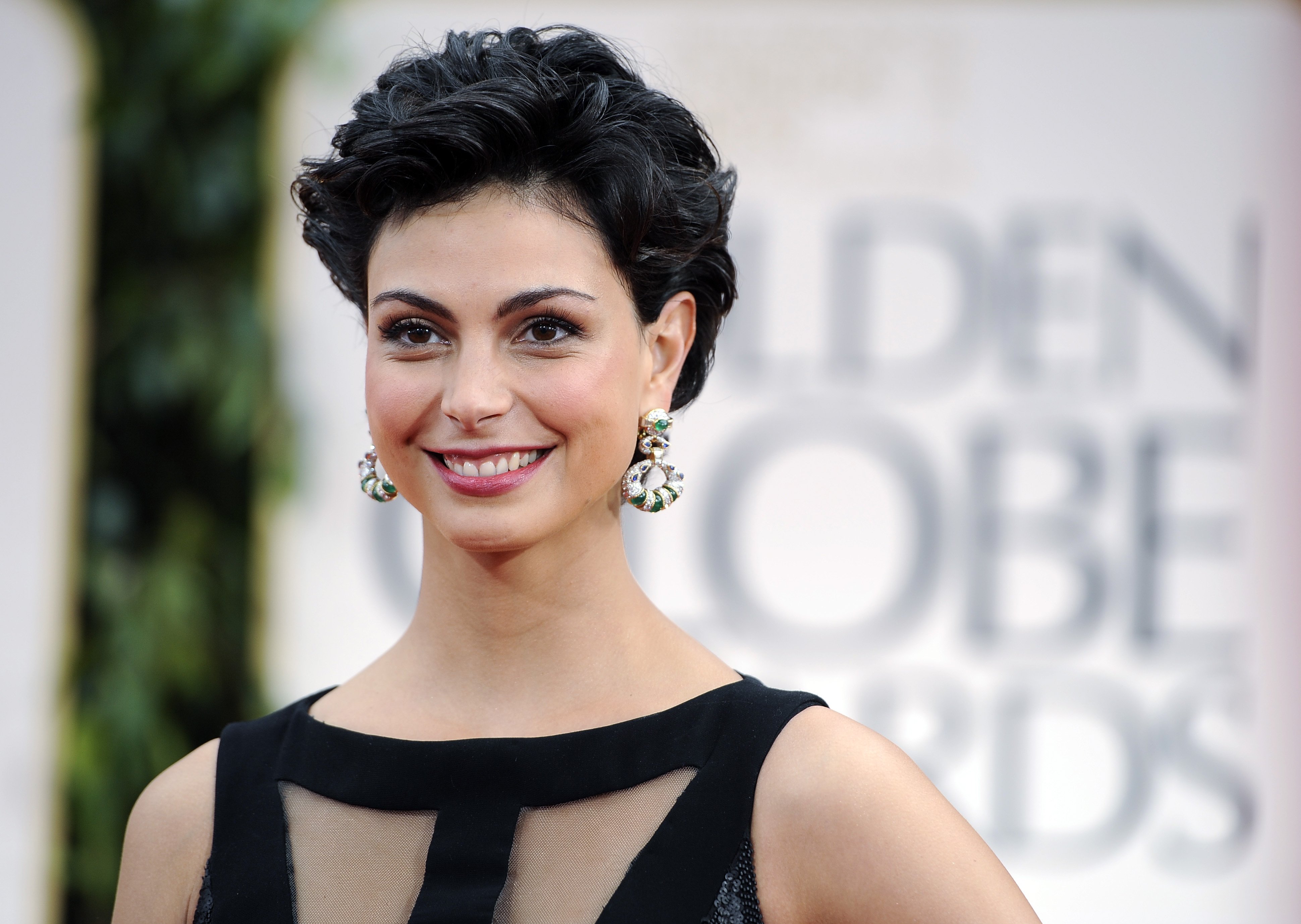 Morena Baccarin at the Golden Globe Awards HD Wallpaper