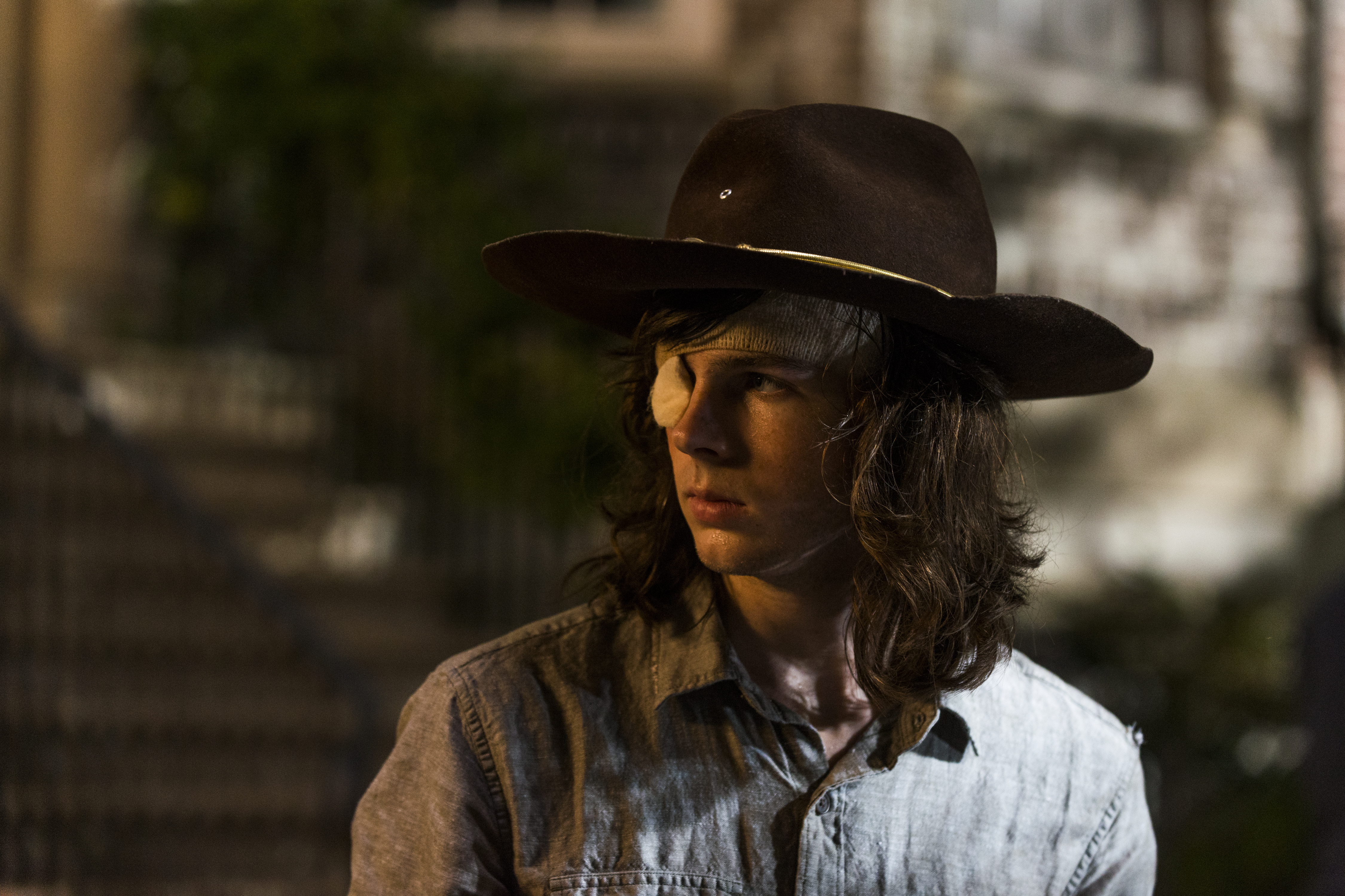 Chandler Riggs as Carl Grimes in The Walking Dead HD Wallpaper