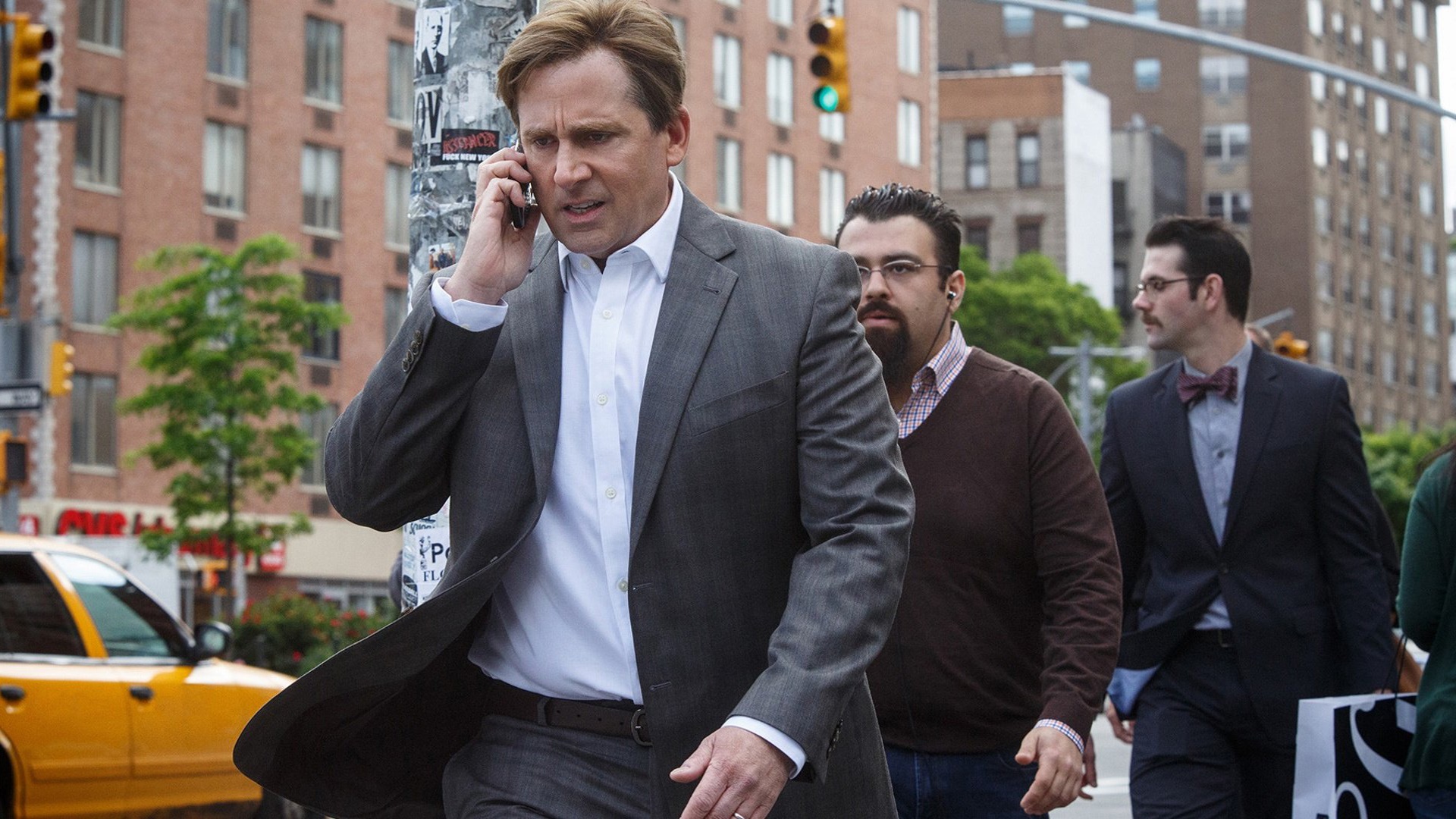 Steve Carell on Phone in New York City HD Wallpaper