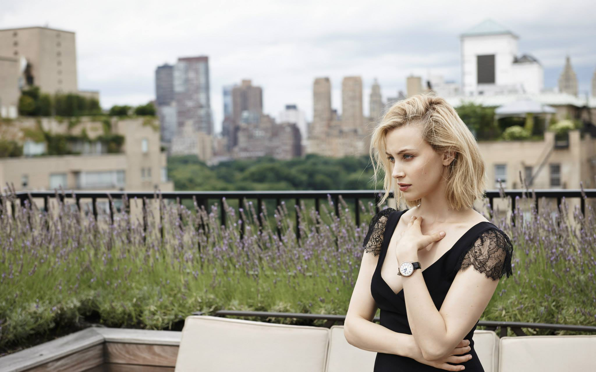 Sarah Gadon on a rooftop HD Wallpaper