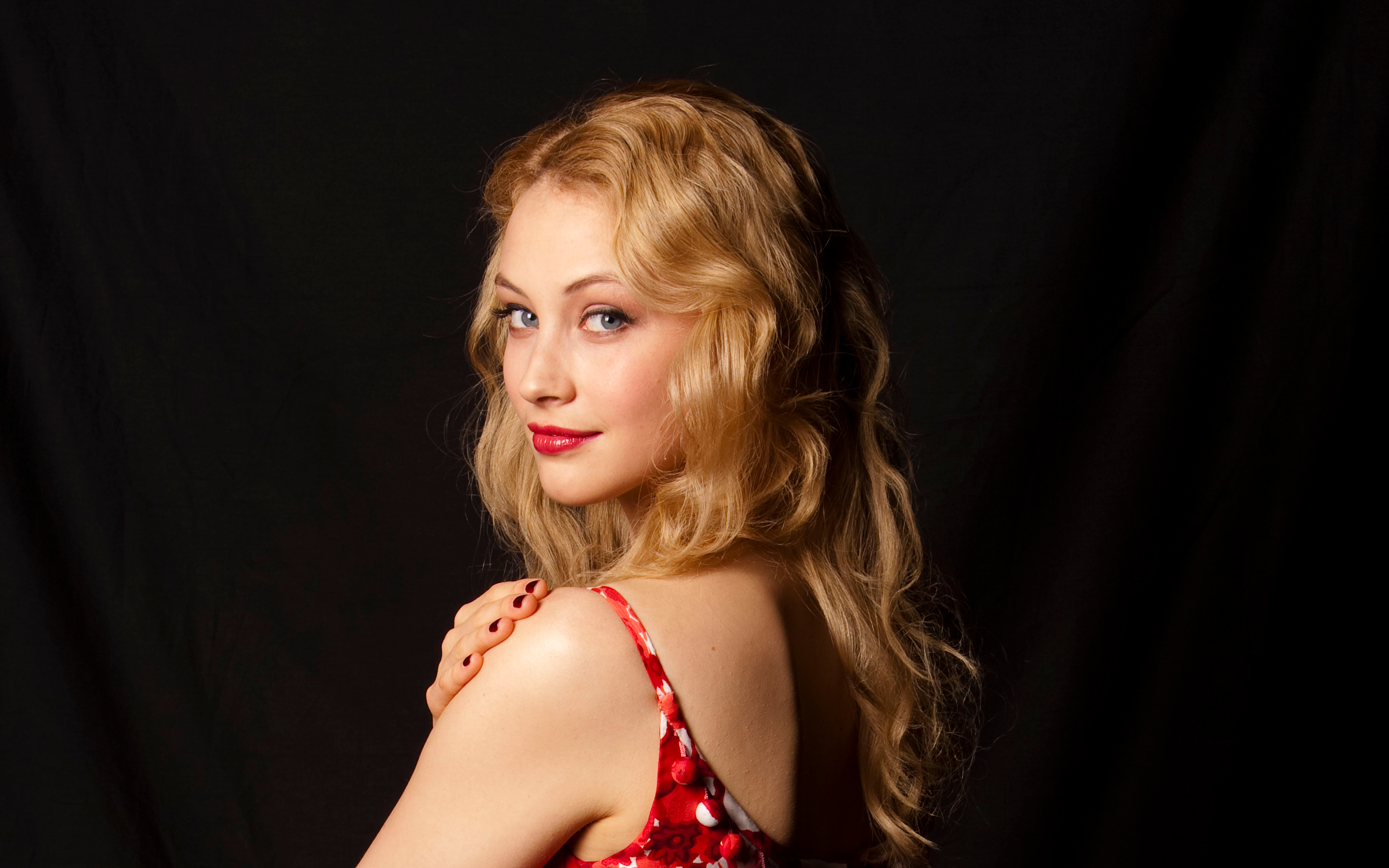 Sarah Gadon in red dress HD Wallpaper
