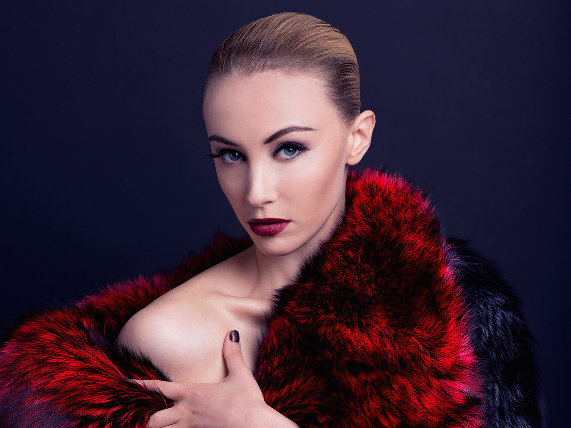 Sarah Gadon in Red Fur HD Wallpaper