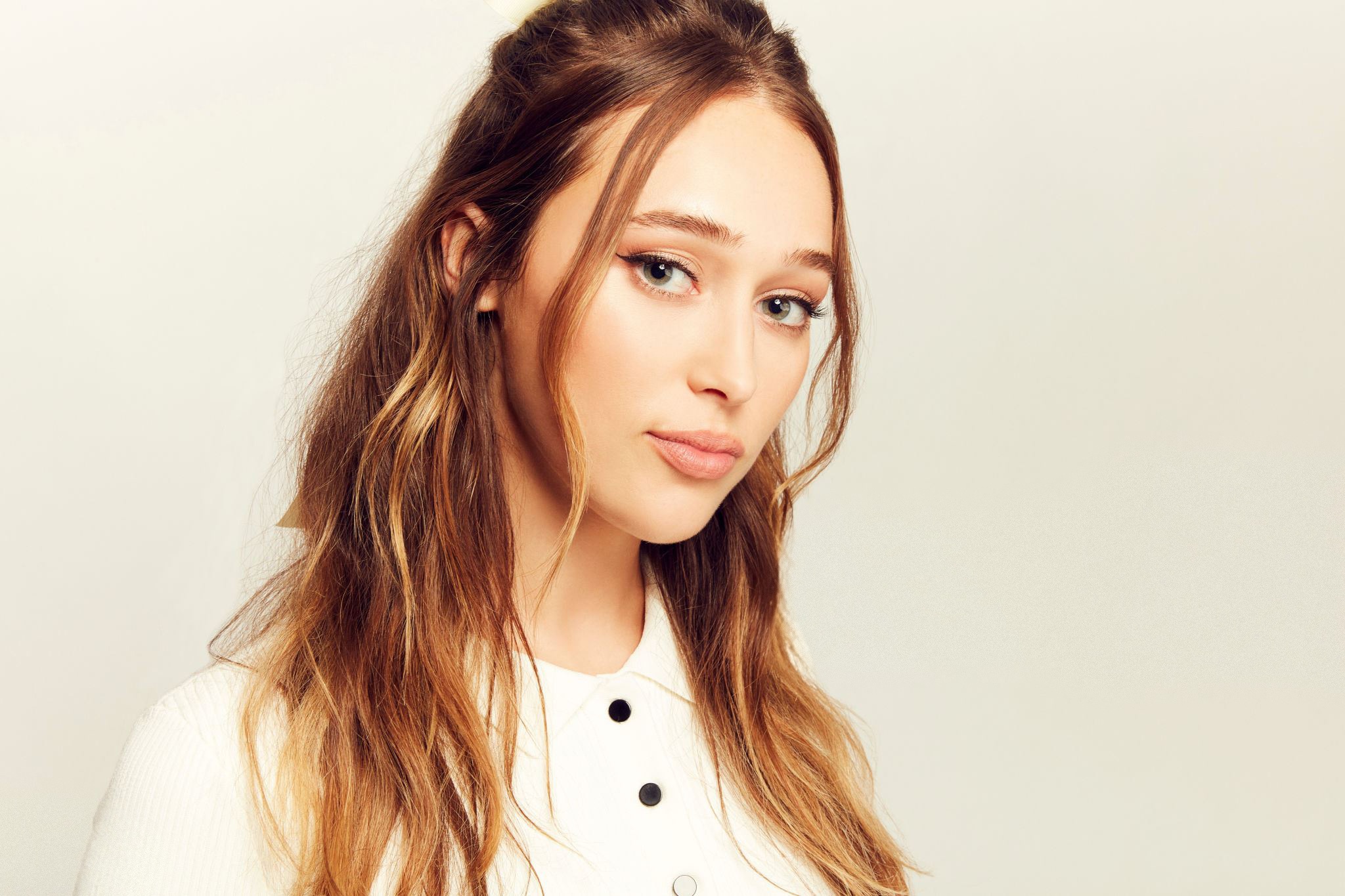 Alycia Debnam-Carey HD Wallpaper