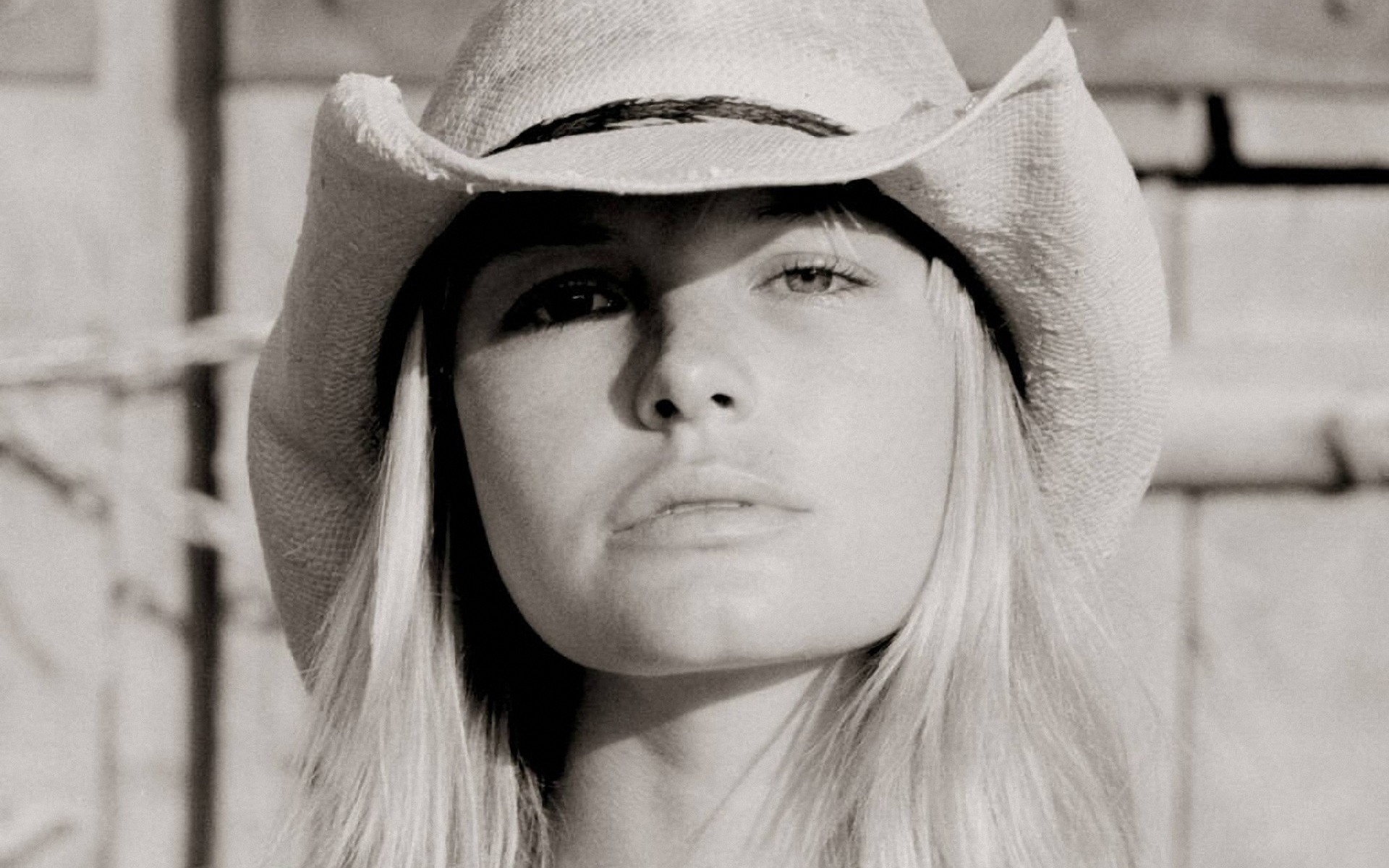 Kate Bosworth wearing a cowboy hat HD Wallpaper