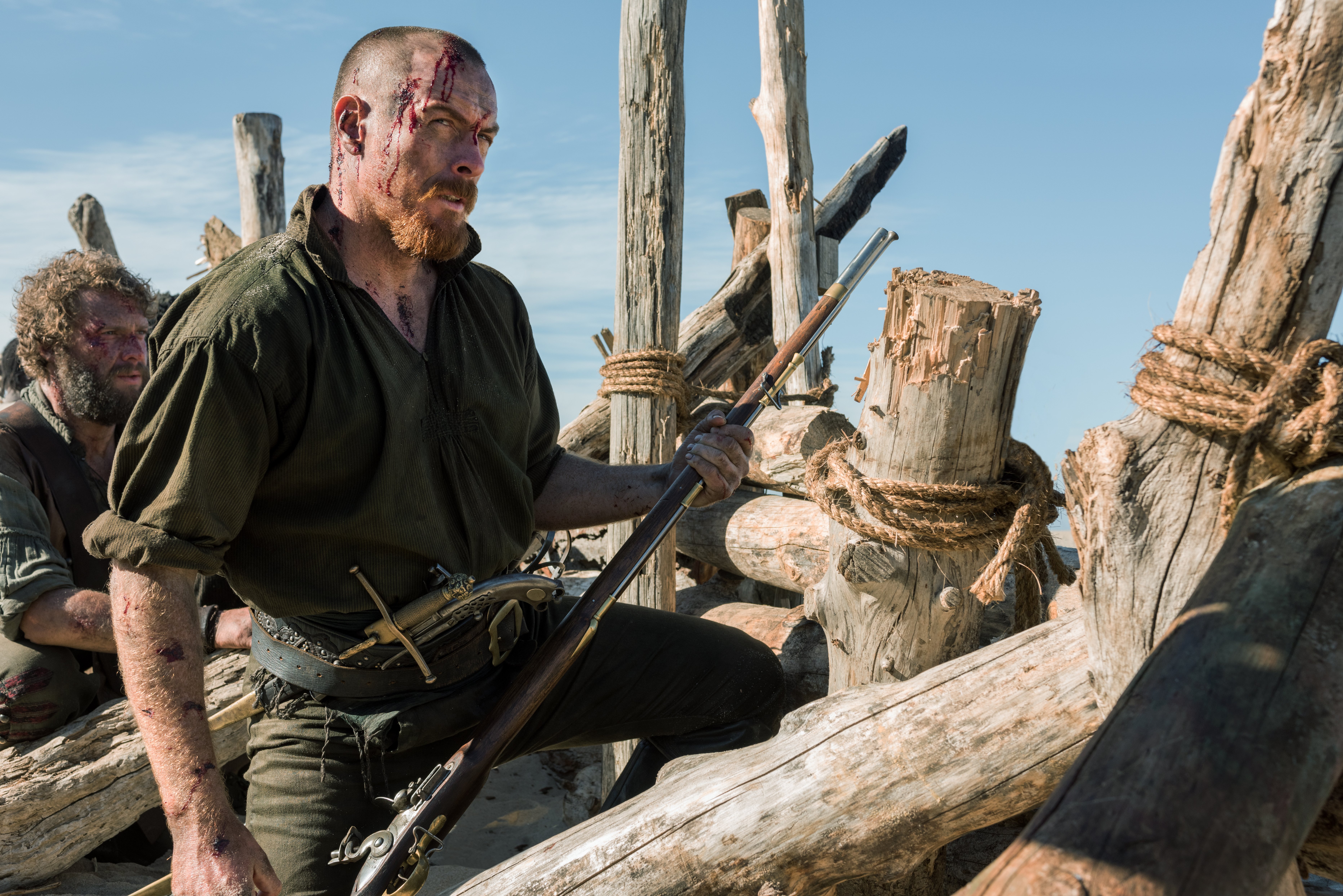 Toby Stephens as Captain Flint in Black Sails HD Wallpaper