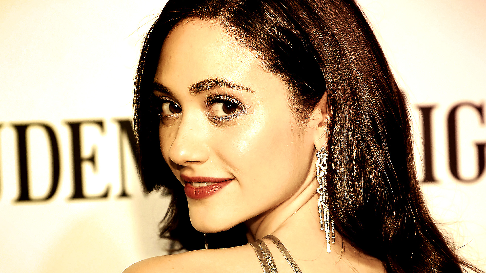 Emmy Rossum HD Wallpaper