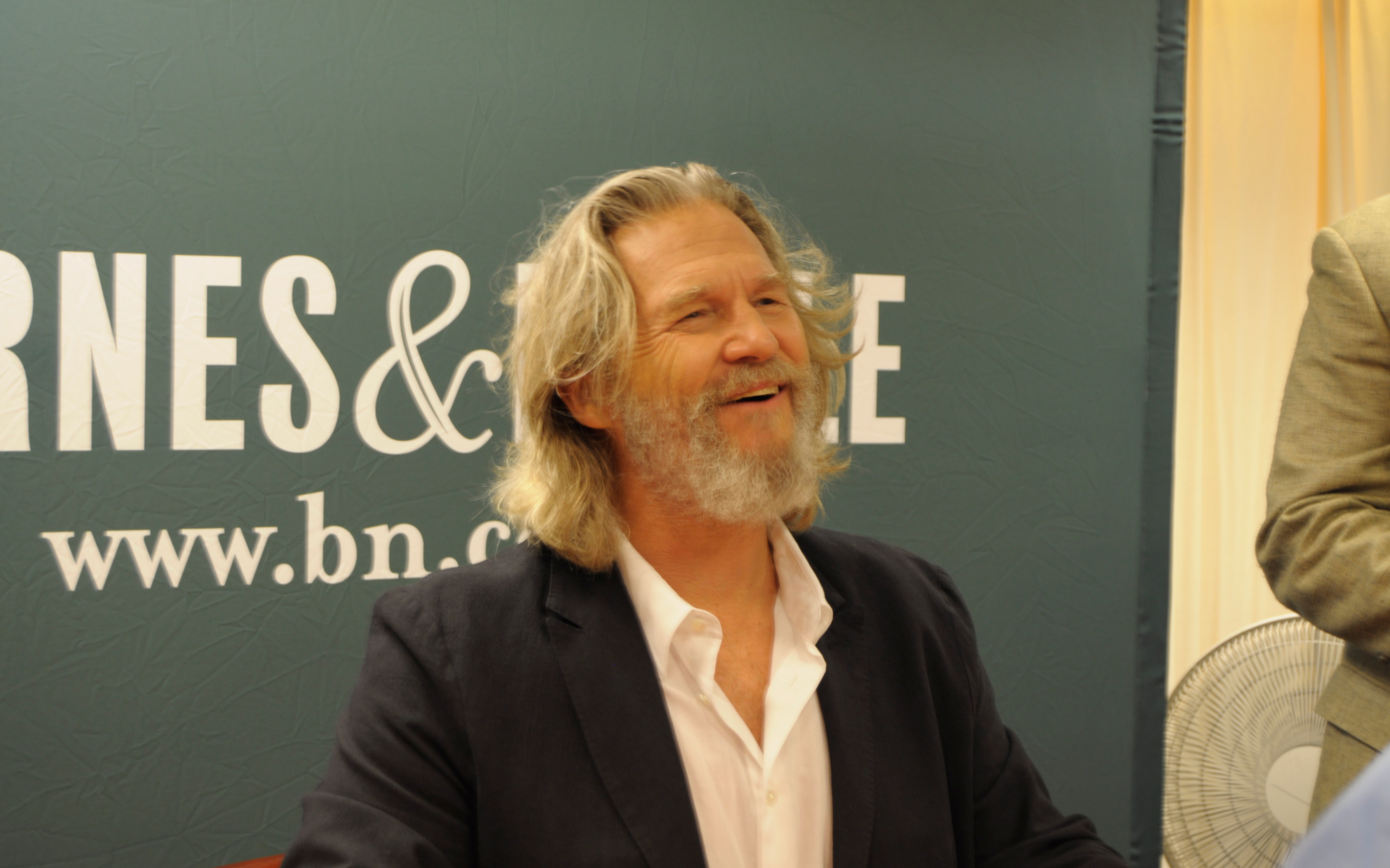 Jeff Bridges at Barnes & Noble HD Wallpaper