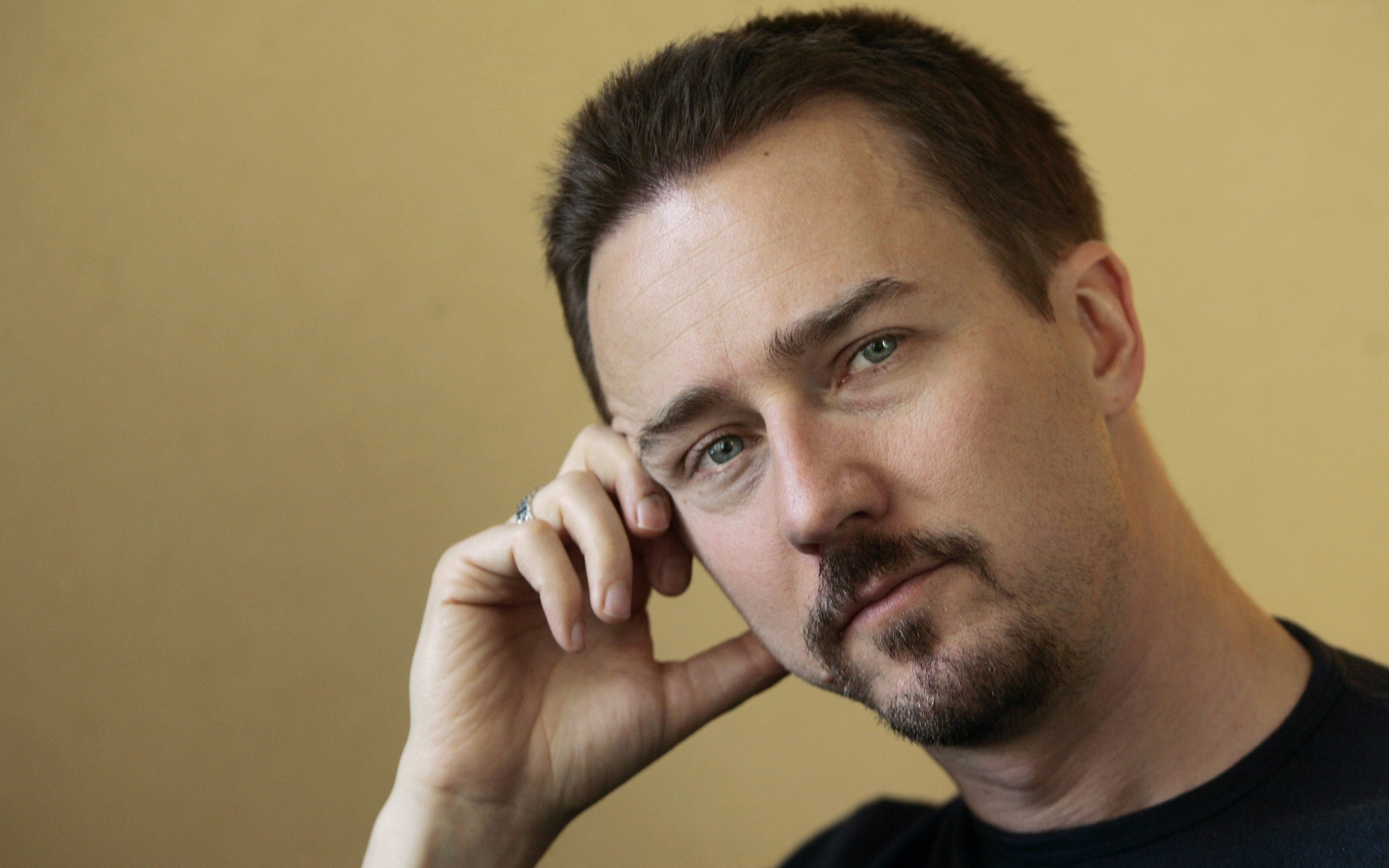 Edward Norton HD Wallpaper