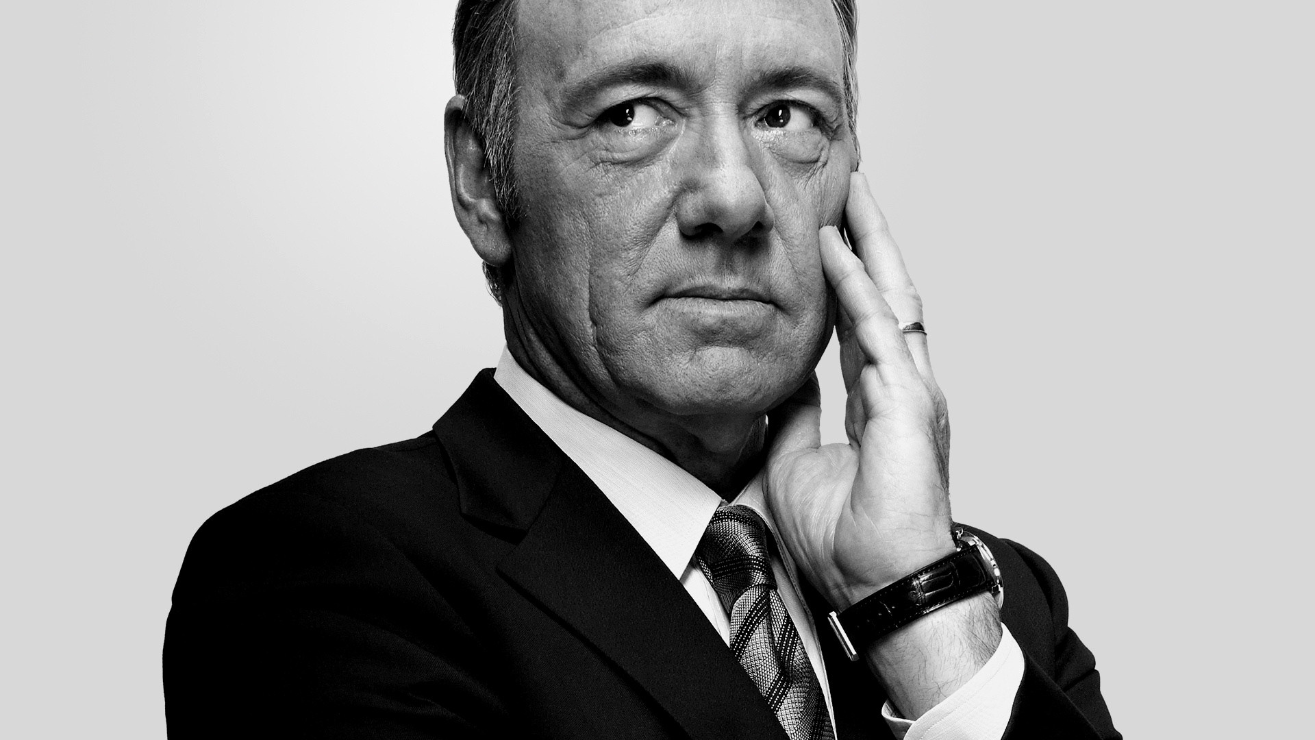 Kevin Spacey in a Suit HD Wallpaper