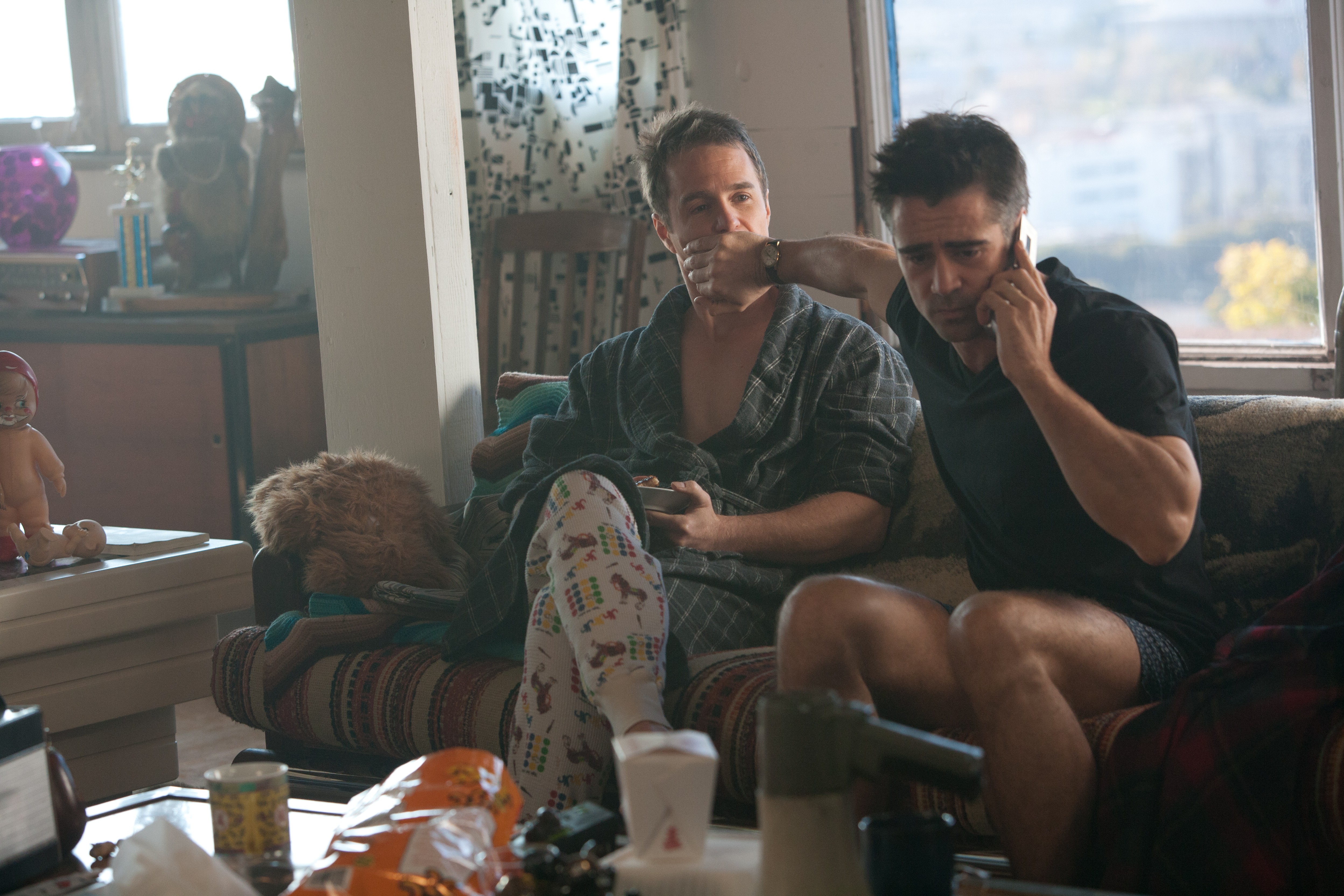 Sam Rockwell and Colin Farrell in a room HD Wallpaper