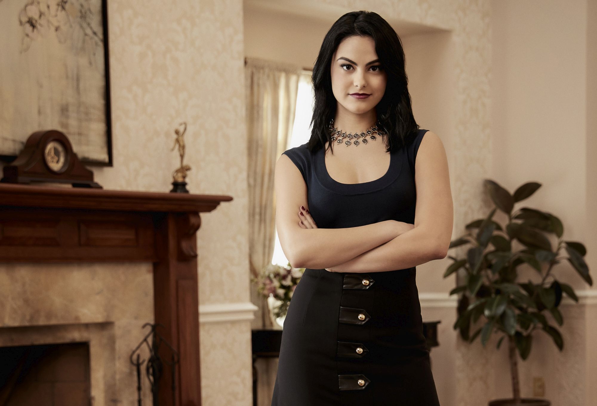 Camila Mendes HD Wallpaper