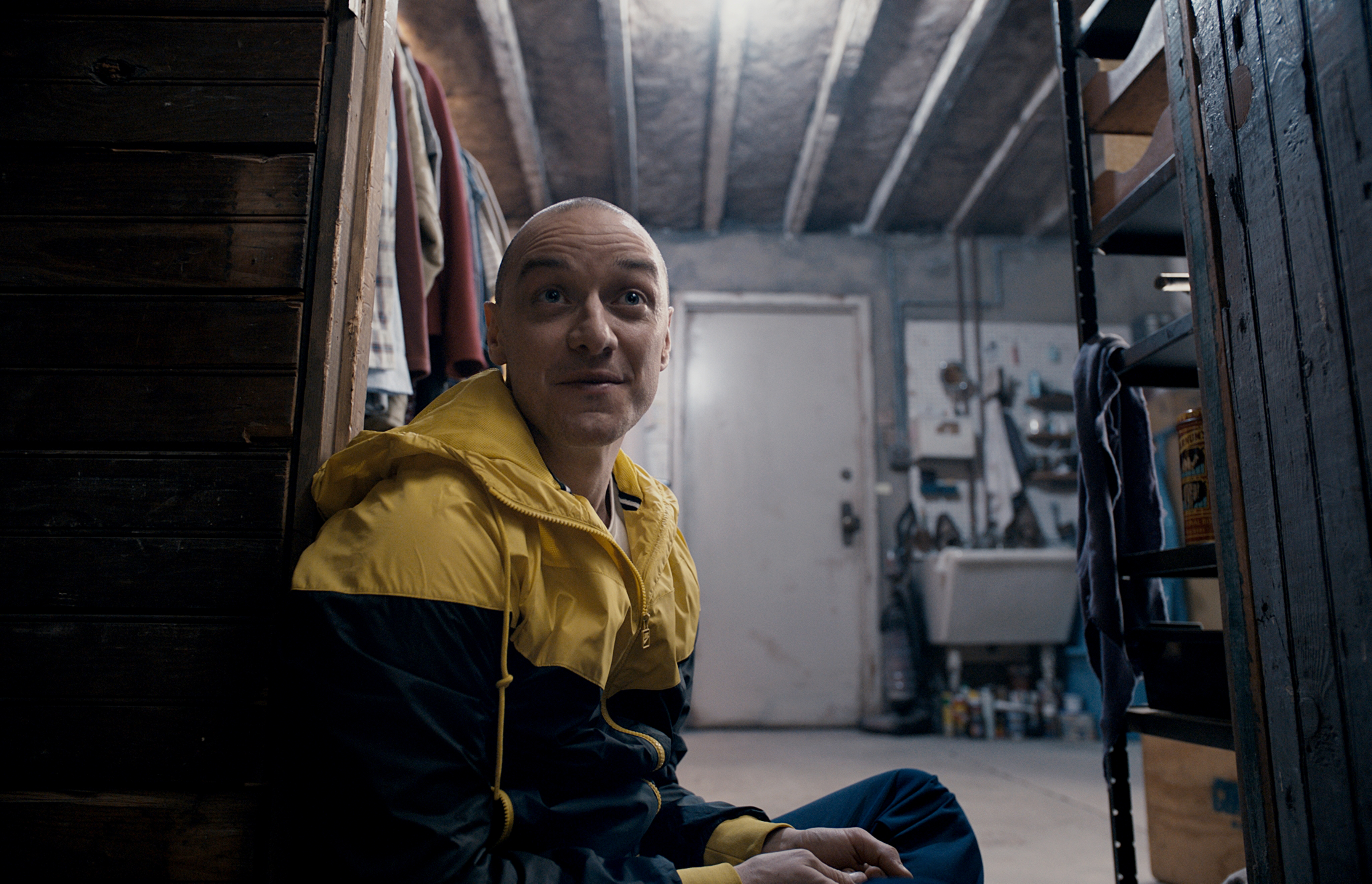 James McAvoy in a yellow and blue jacket HD Wallpaper