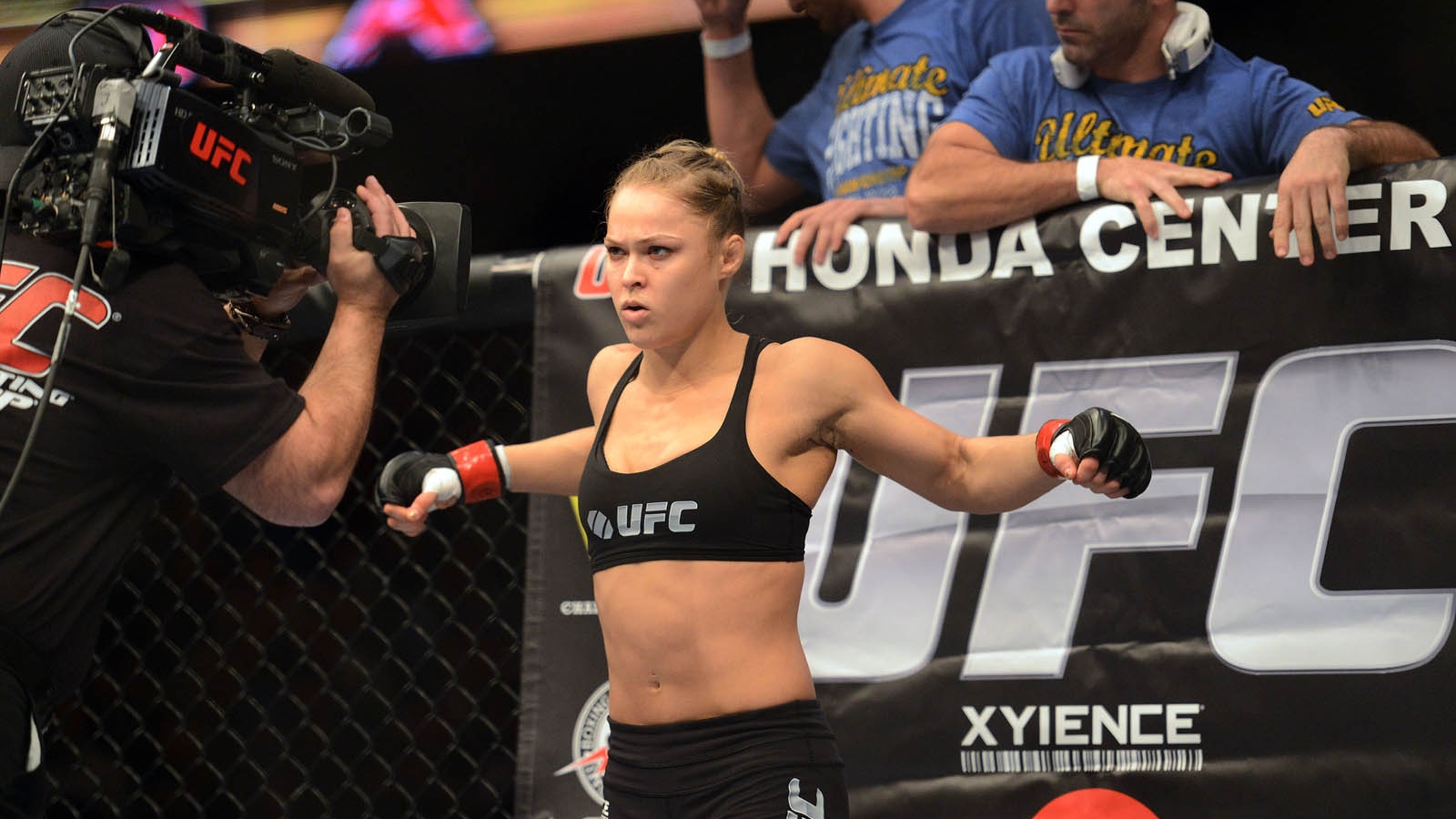 Ronda Rousey in UFC HD Wallpaper