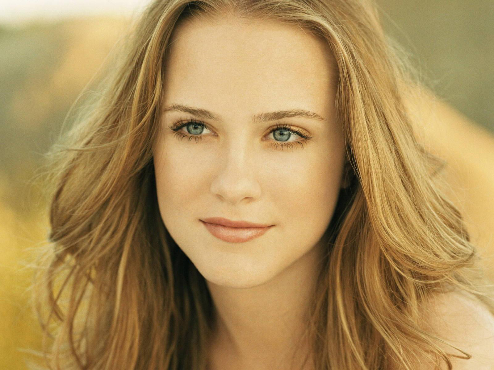 Evan Rachel Wood HD Wallpaper