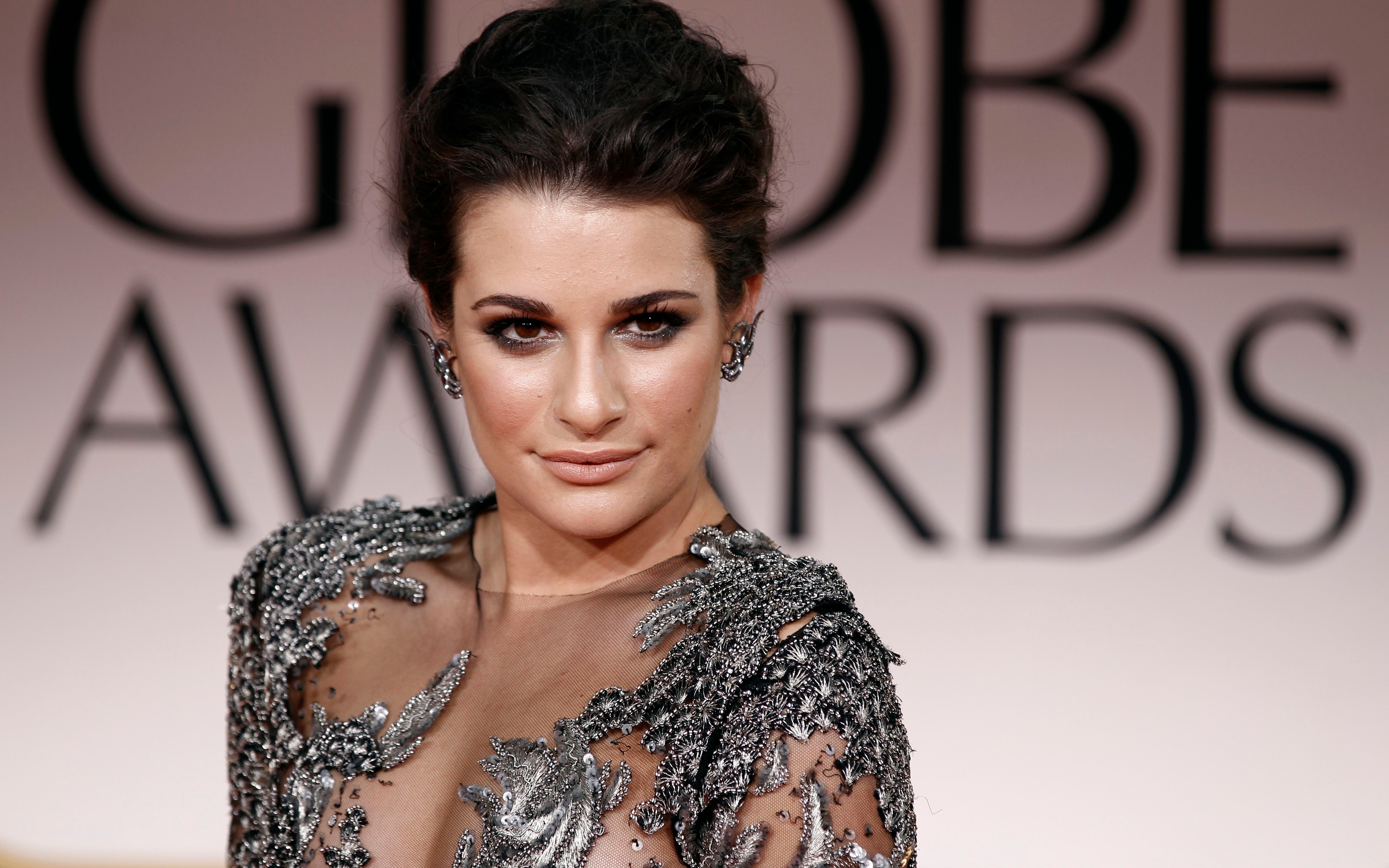 Lea Michele at the Golden Globe Awards HD Wallpaper