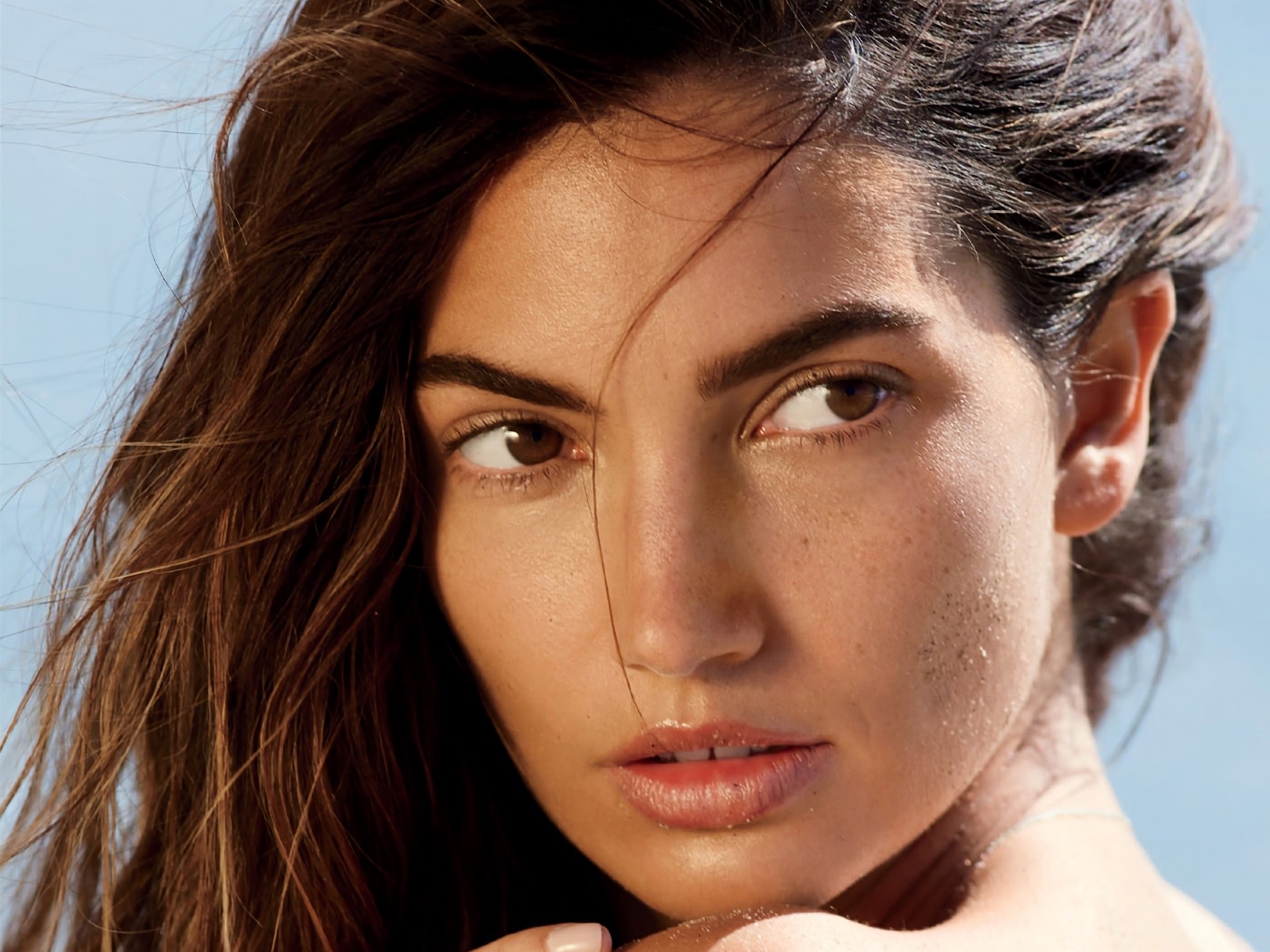 Lily Aldridge close-up portrait HD Wallpaper