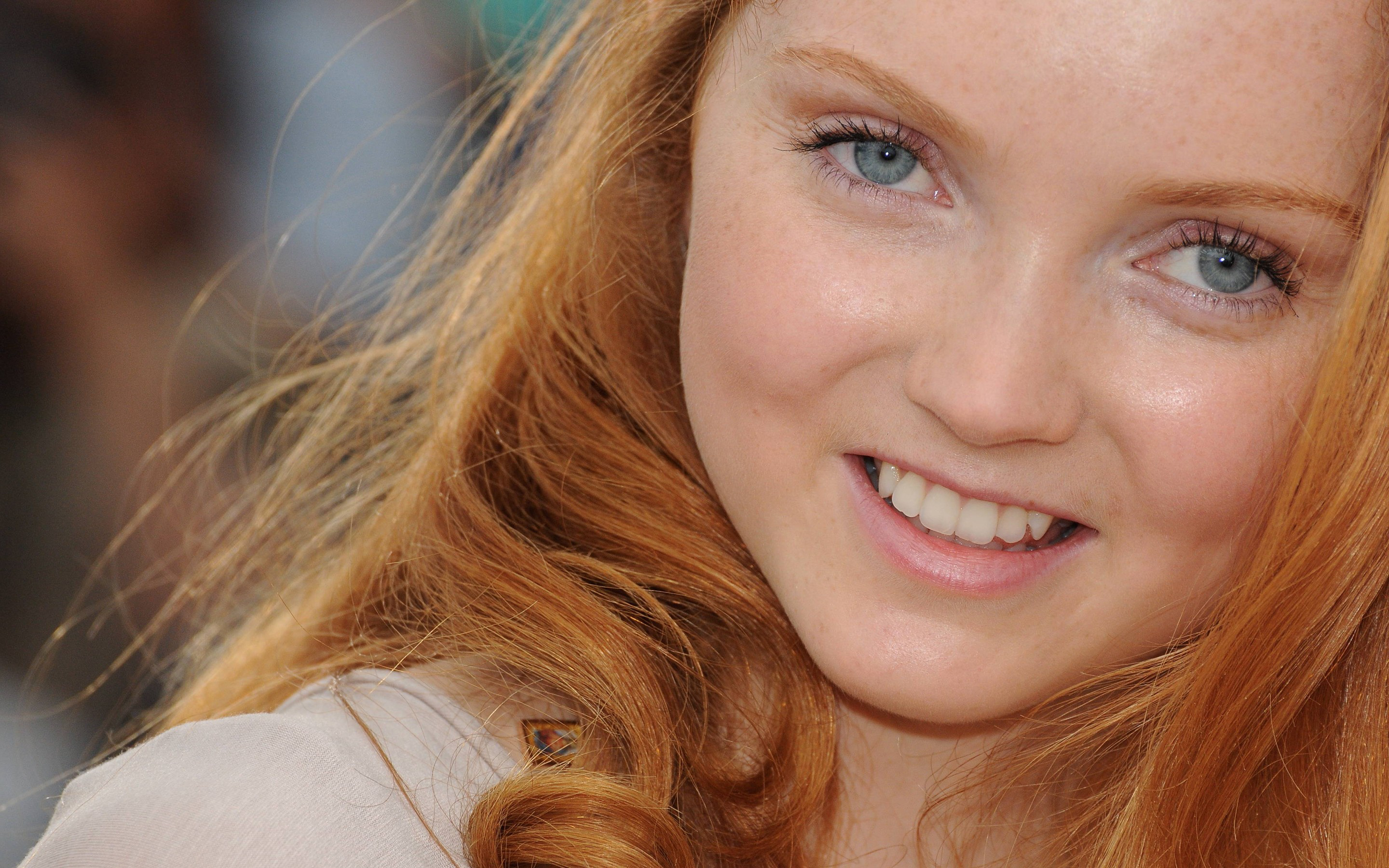 Lily Cole HD Wallpaper
