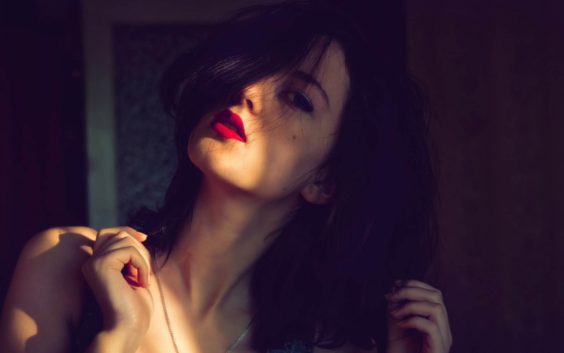 Woman with dark hair and red lipstick HD Wallpaper
