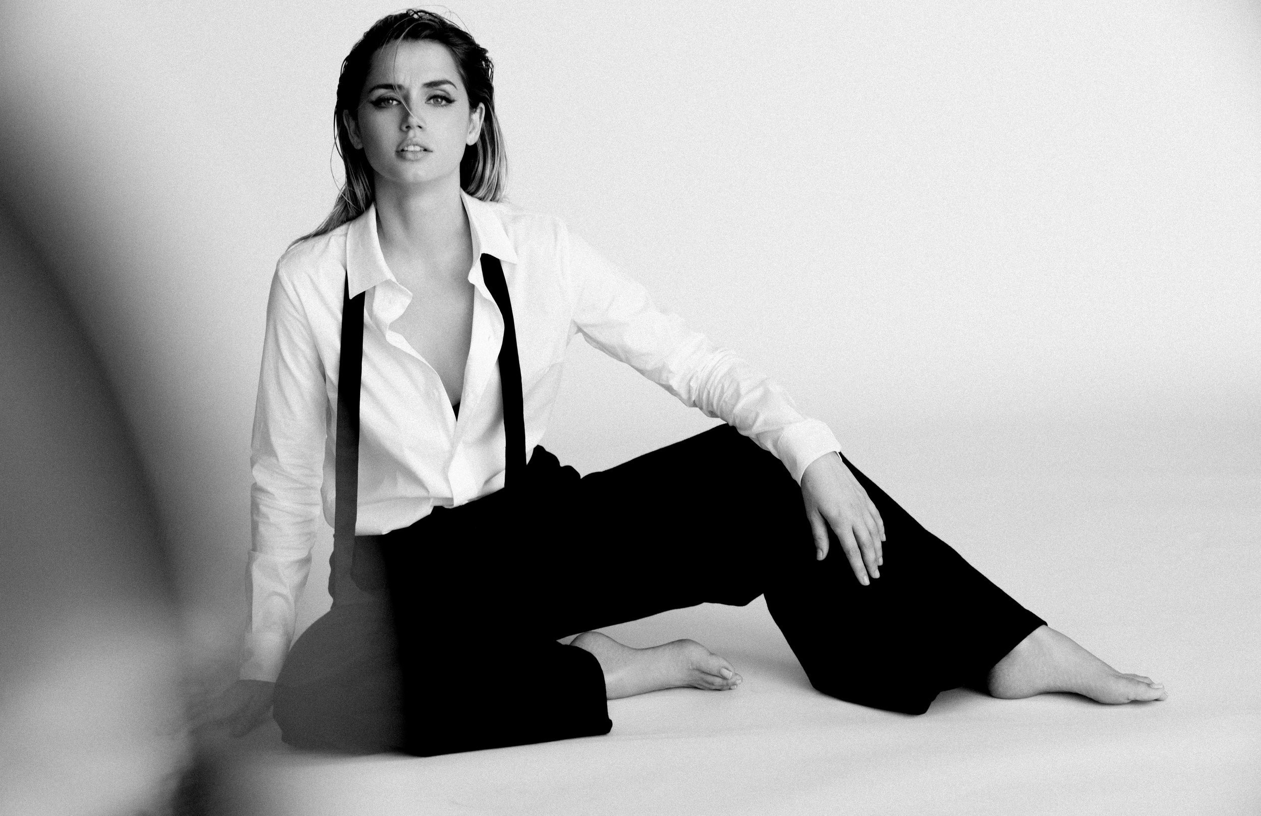 Ana de Armas in white shirt and black pants HD Wallpaper
