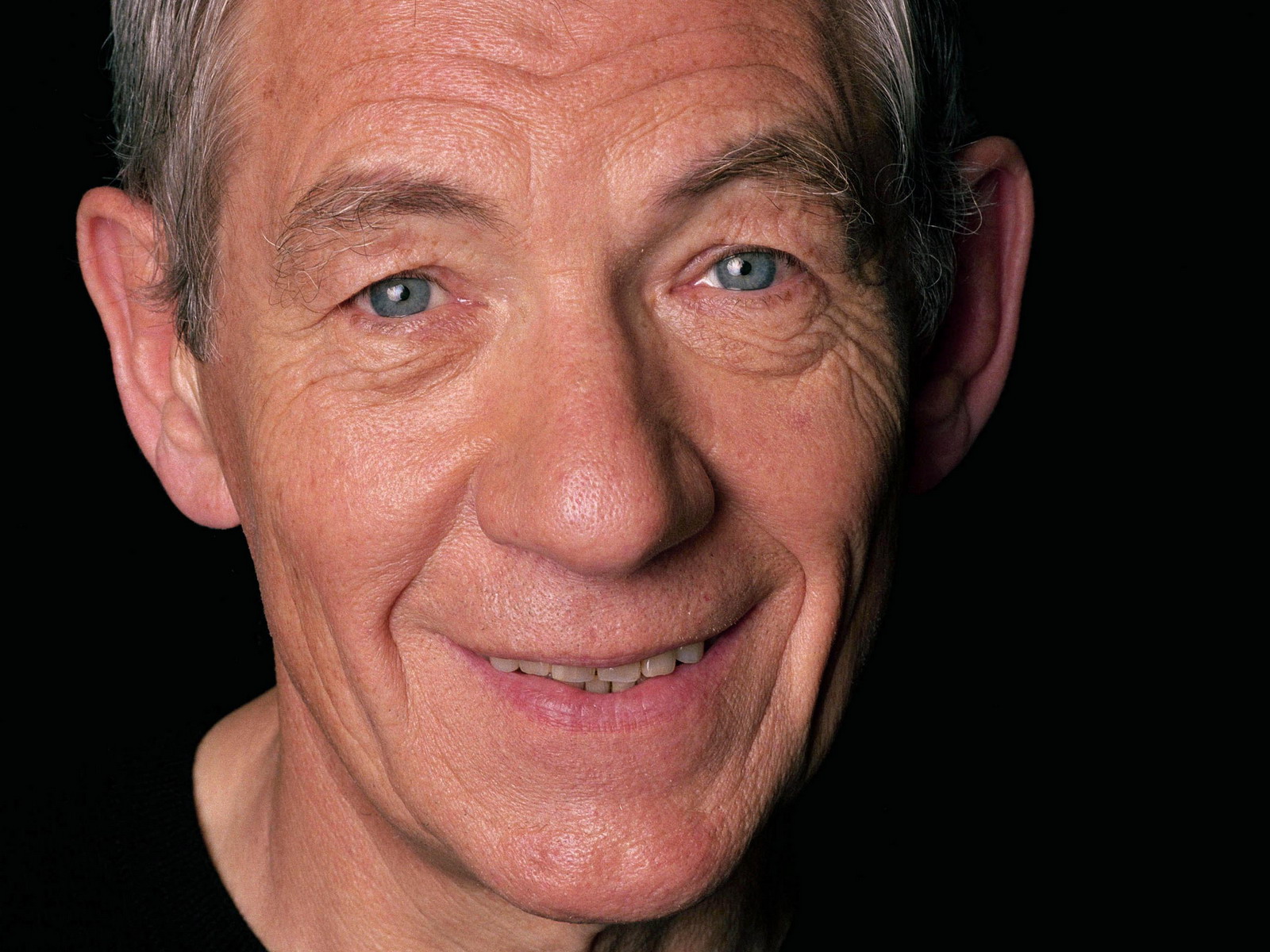 Ian McKellen HD Wallpaper