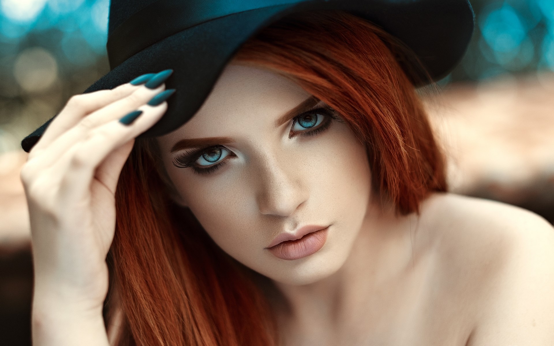 Woman in black hat with red hair HD Wallpaper