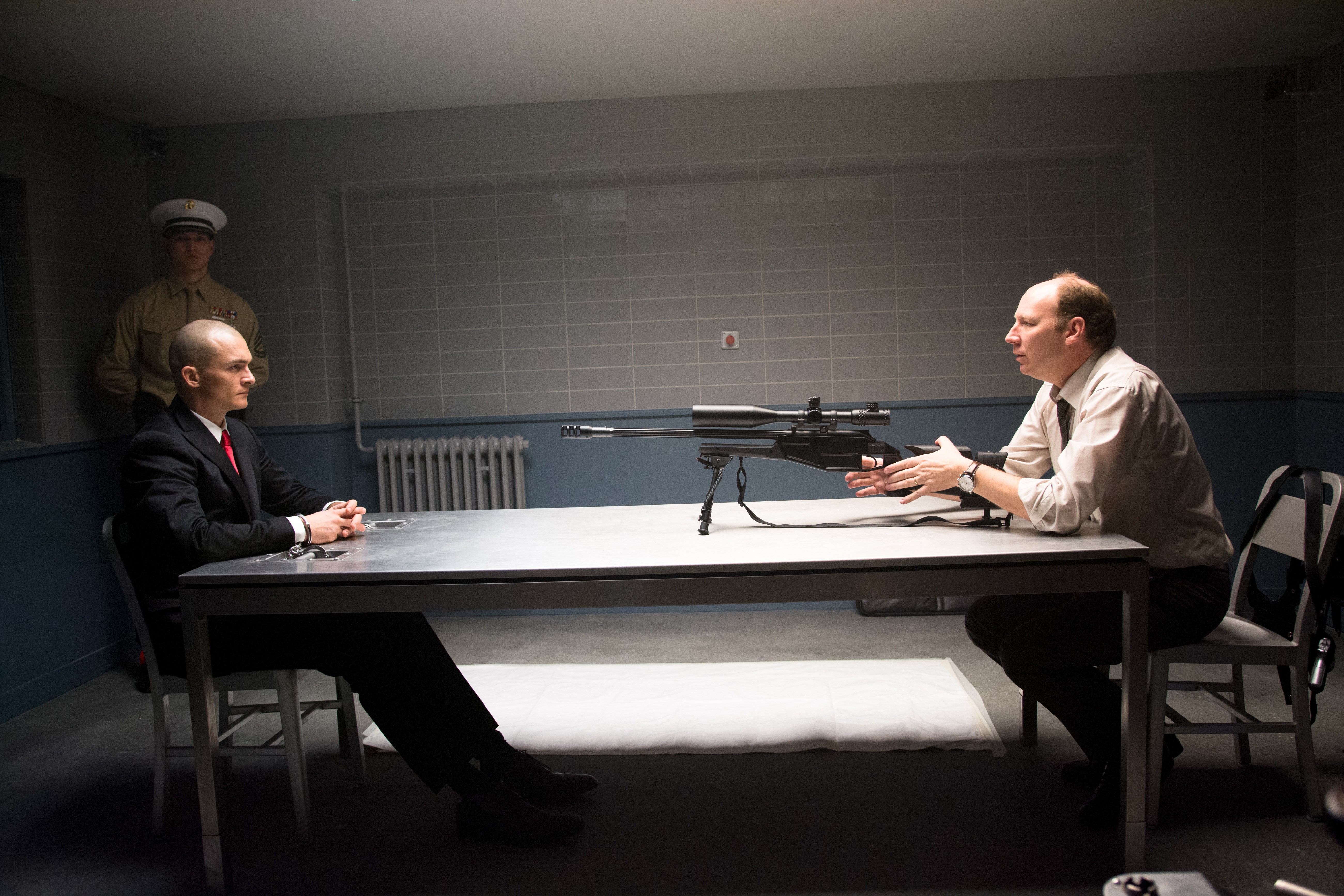 Rupert Friend in a interrogation room HD Wallpaper