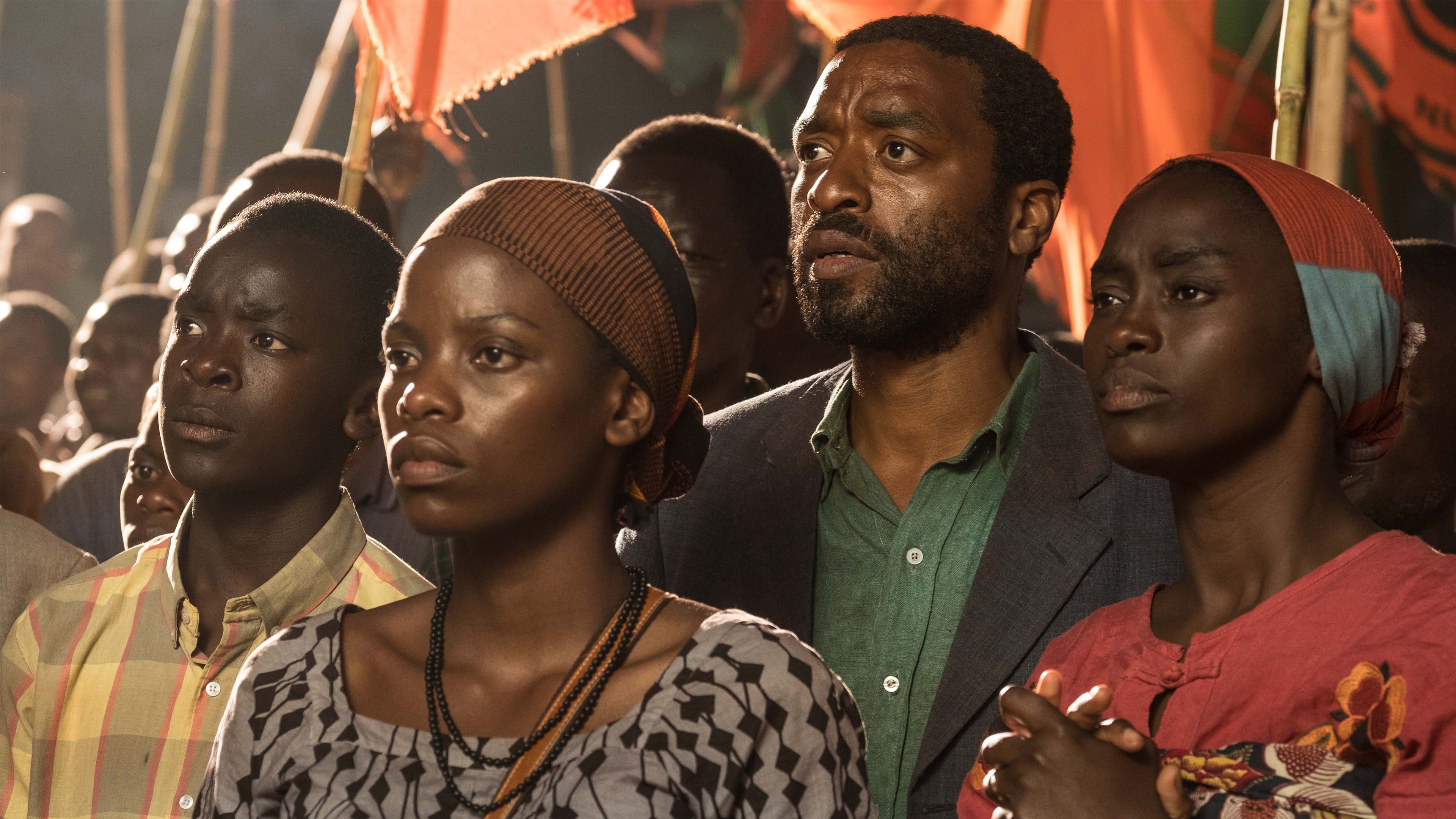 Chiwetel Ejiofor in a crowd HD Wallpaper