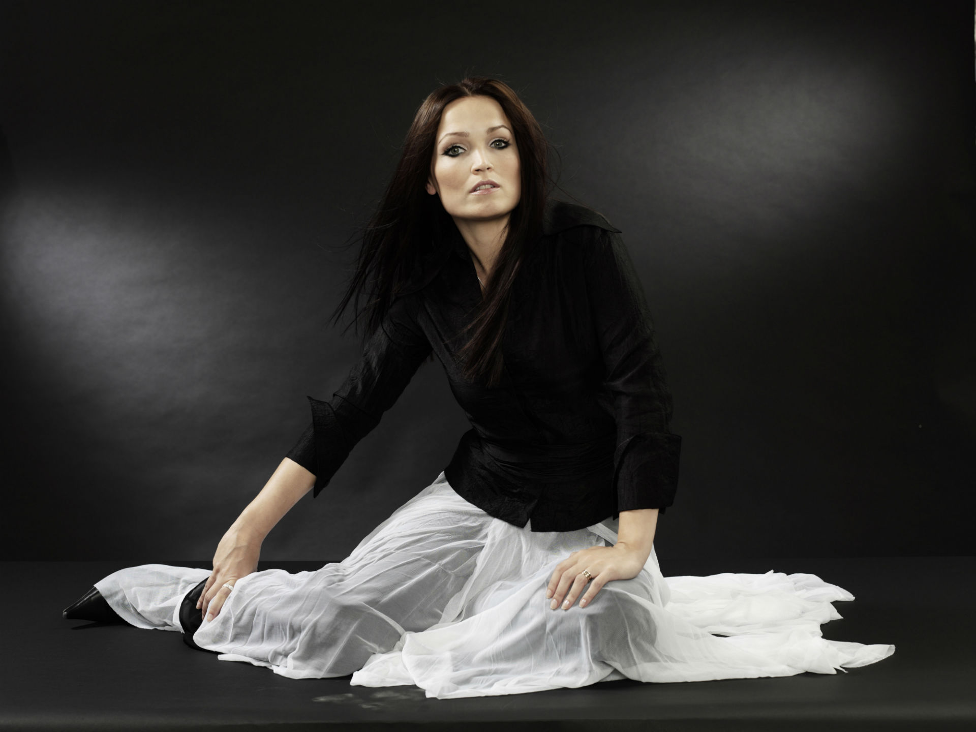 Tarja Turunen HD Wallpaper