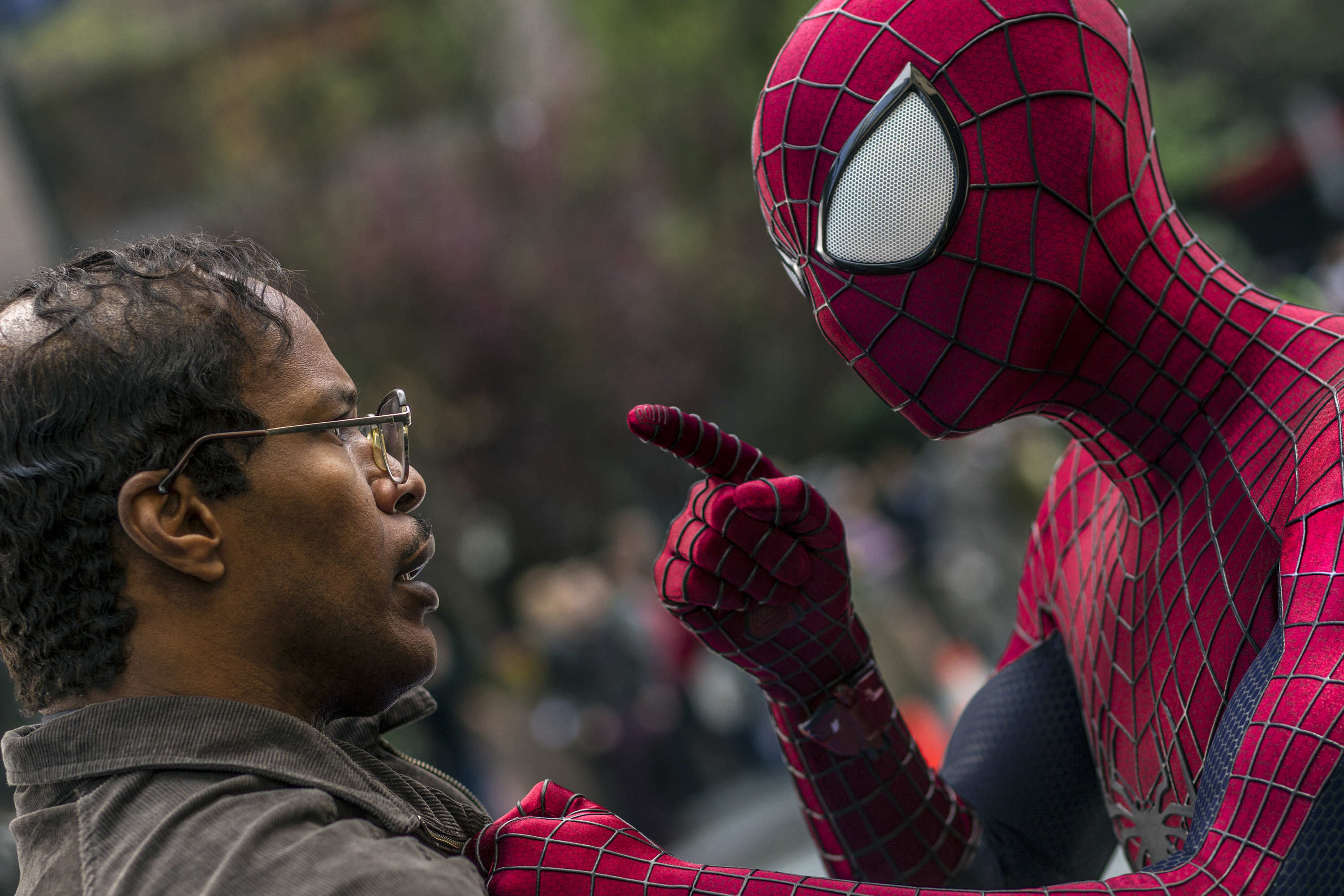 Spider-Man and Jamie Foxx HD Wallpaper
