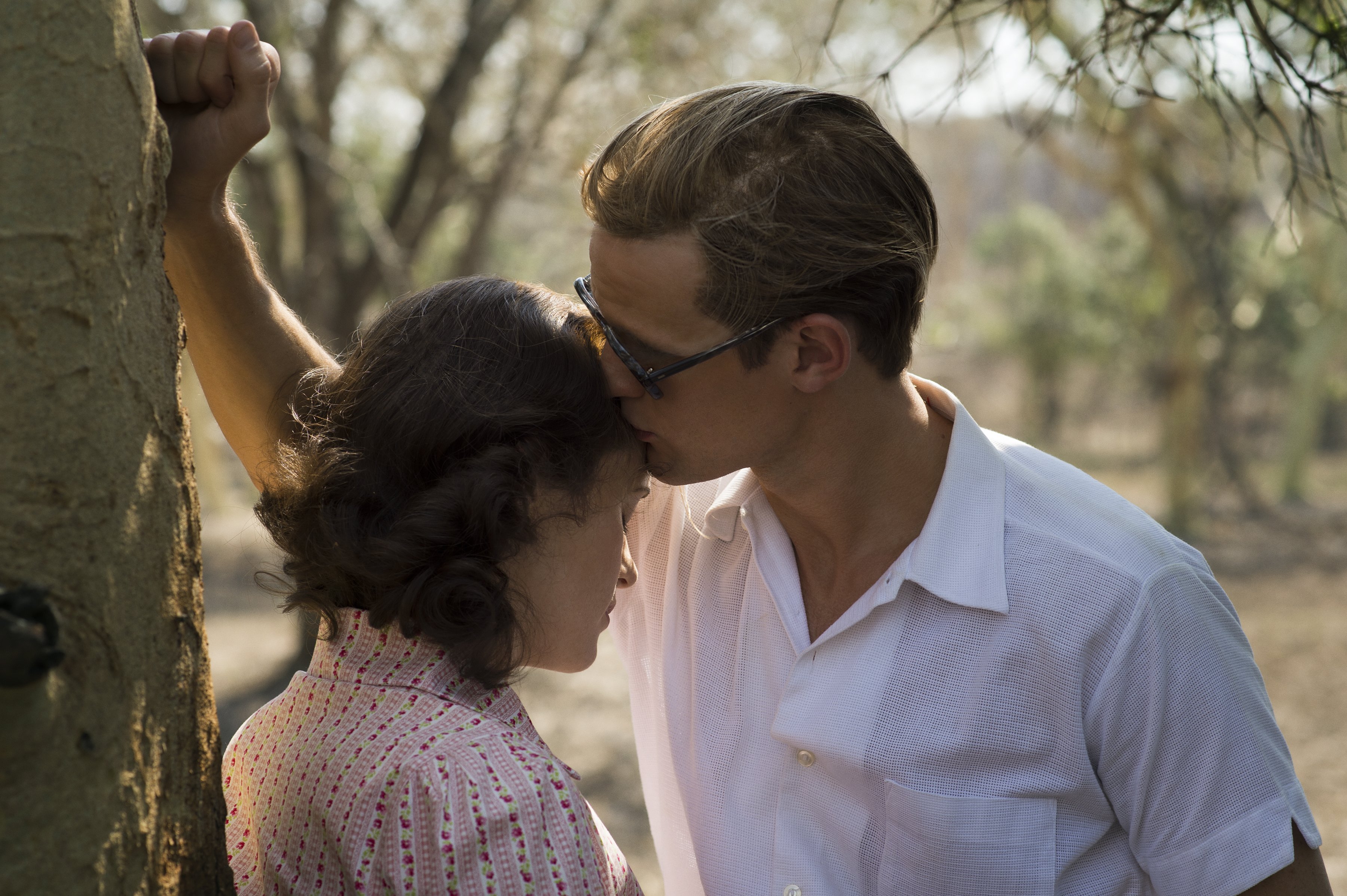 Matt Smith and Claire Foy in The Crown HD Wallpaper