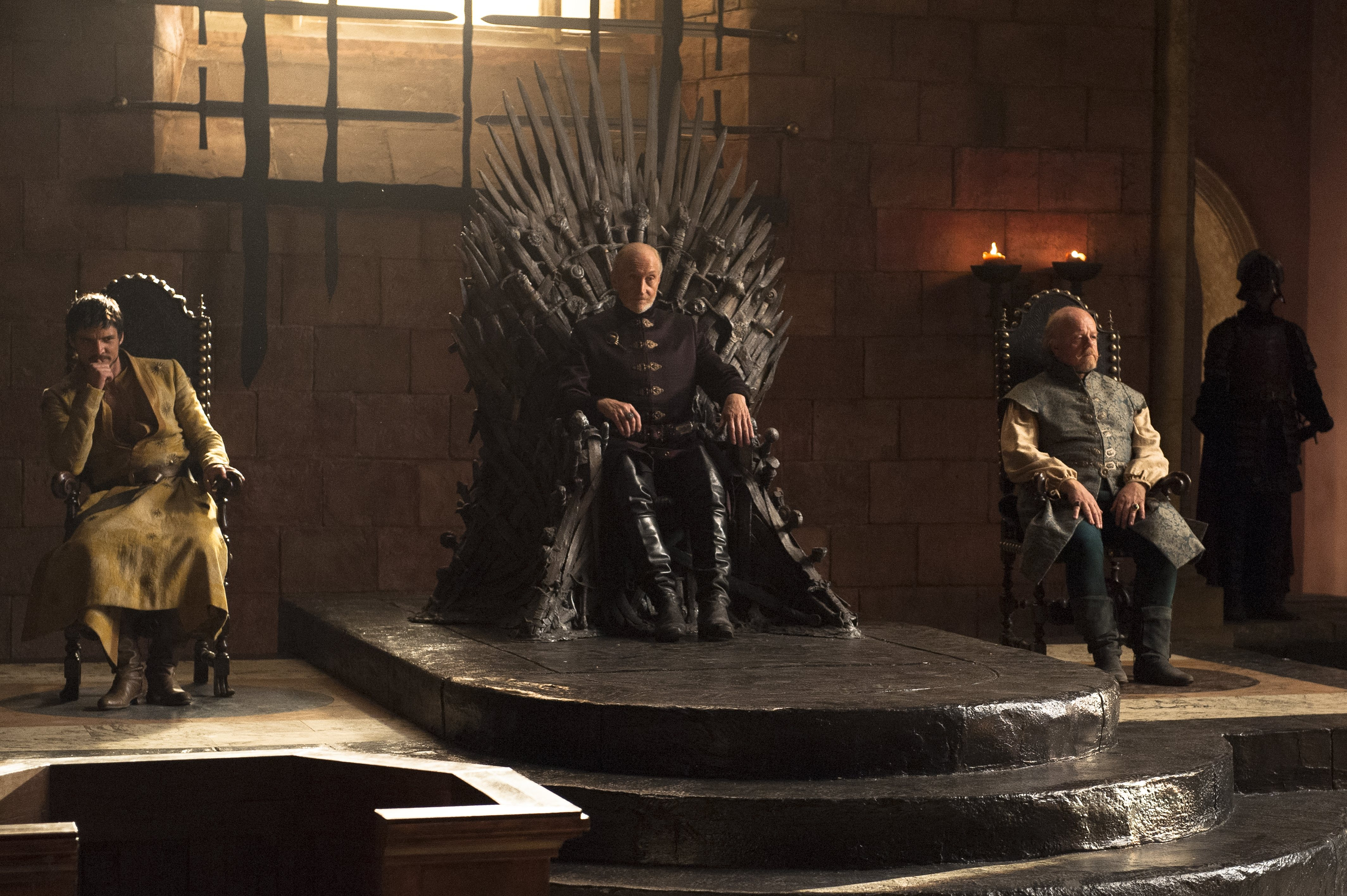 Charles Dance as Tywin Lannister on the Iron Throne HD Wallpaper