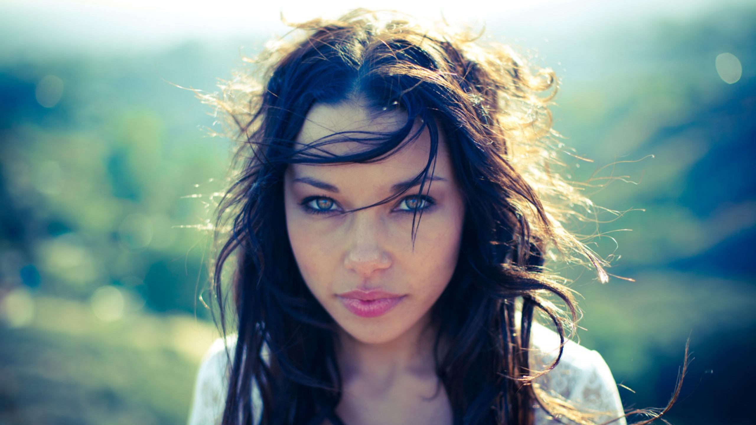Jessica Parker Kennedy portrait HD Wallpaper