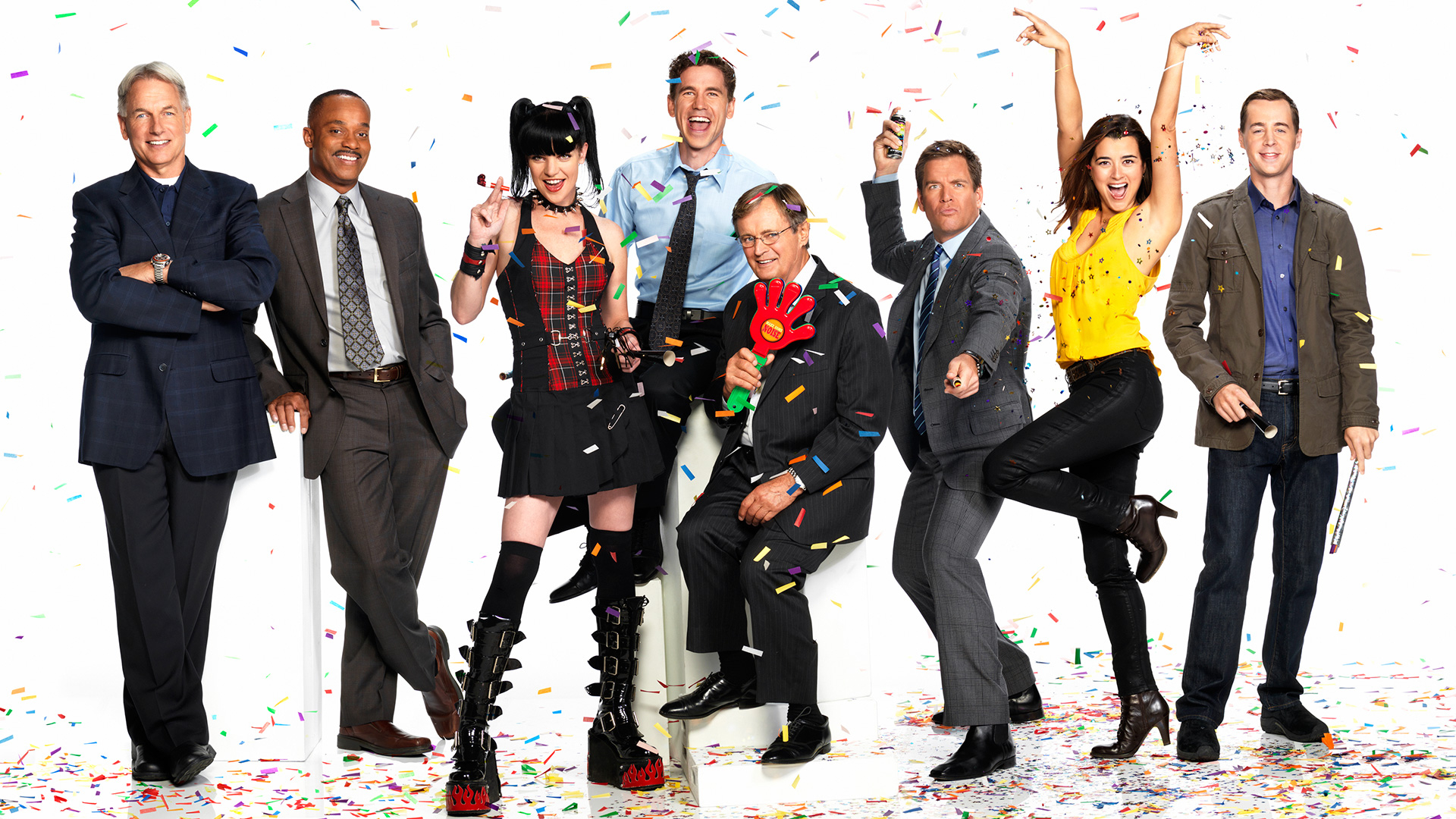 NCIS Cast celebrating with confetti HD Wallpaper