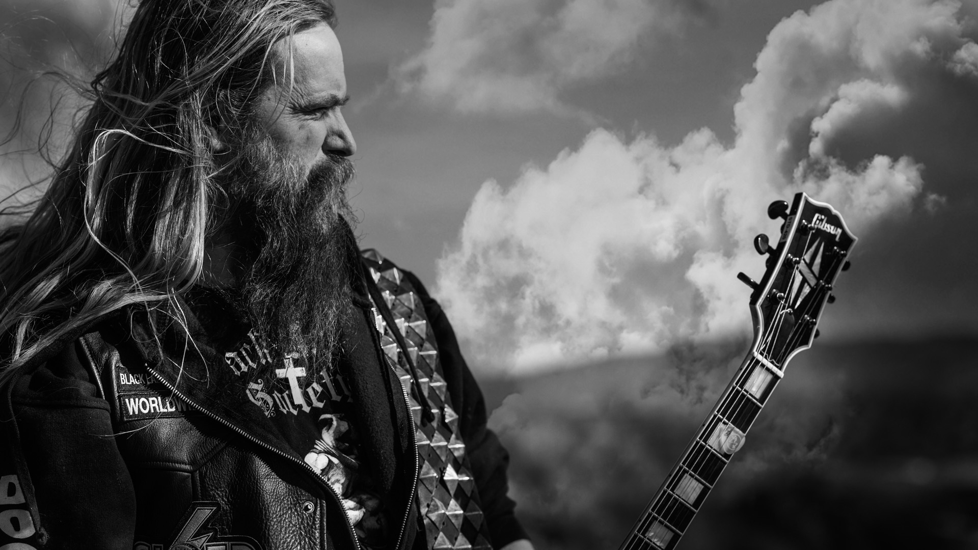 Zakk Wylde with Gibson Guitar HD Wallpaper